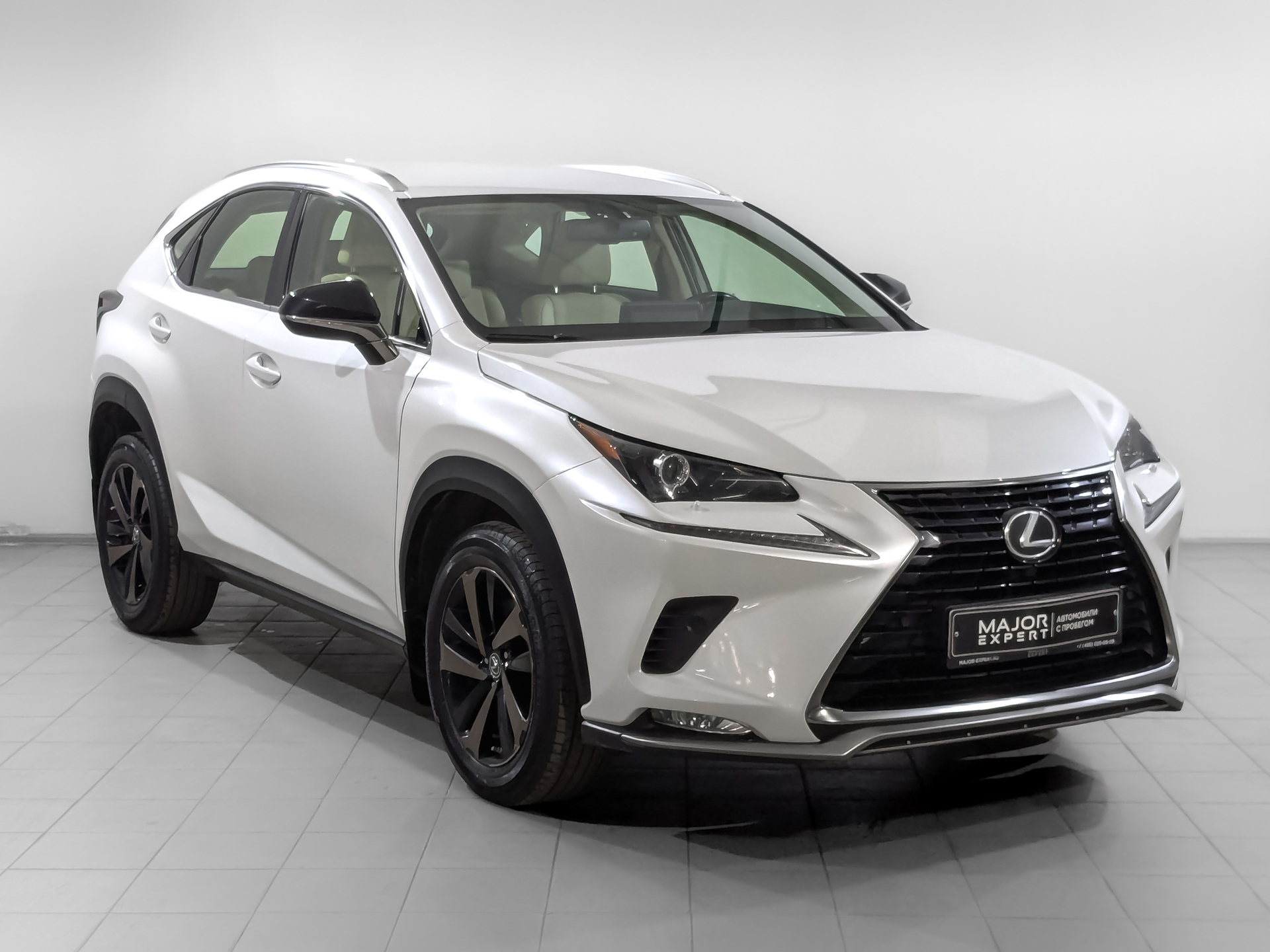 LEXUS NX 2.00 (150 л.с), автомат, 2021, пробег 103 866 км