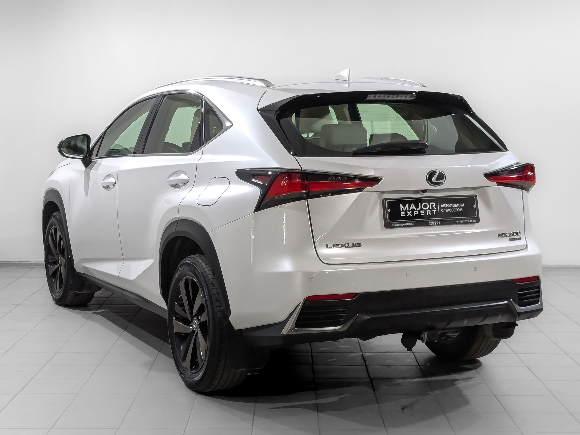 LEXUS NX 2.00 (150 л.с), автомат, 2021, пробег 103 866 км