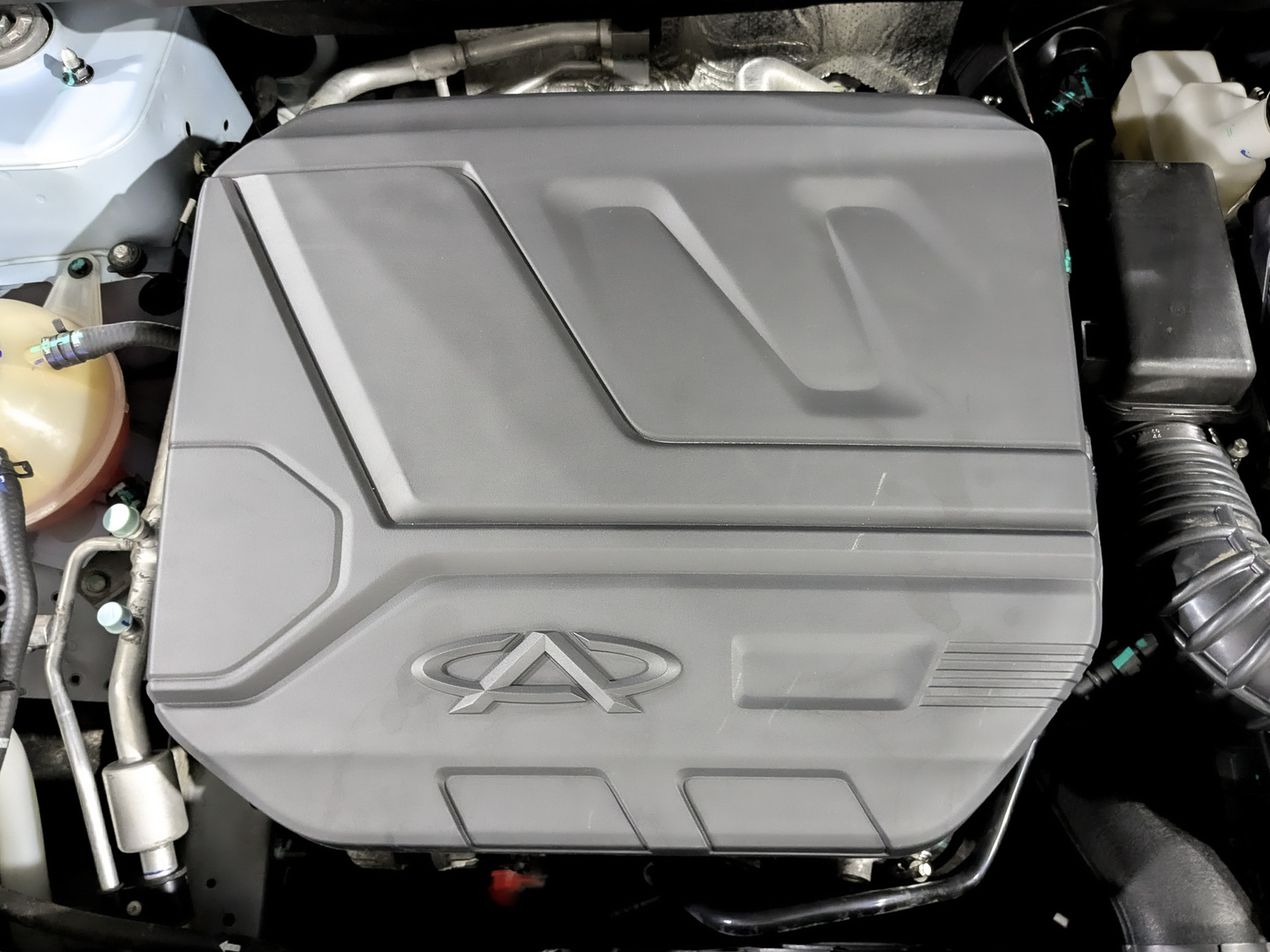 JETOUR Dashing 1.60 (190 л.с), автомат, 2023, пробег 40 200 км