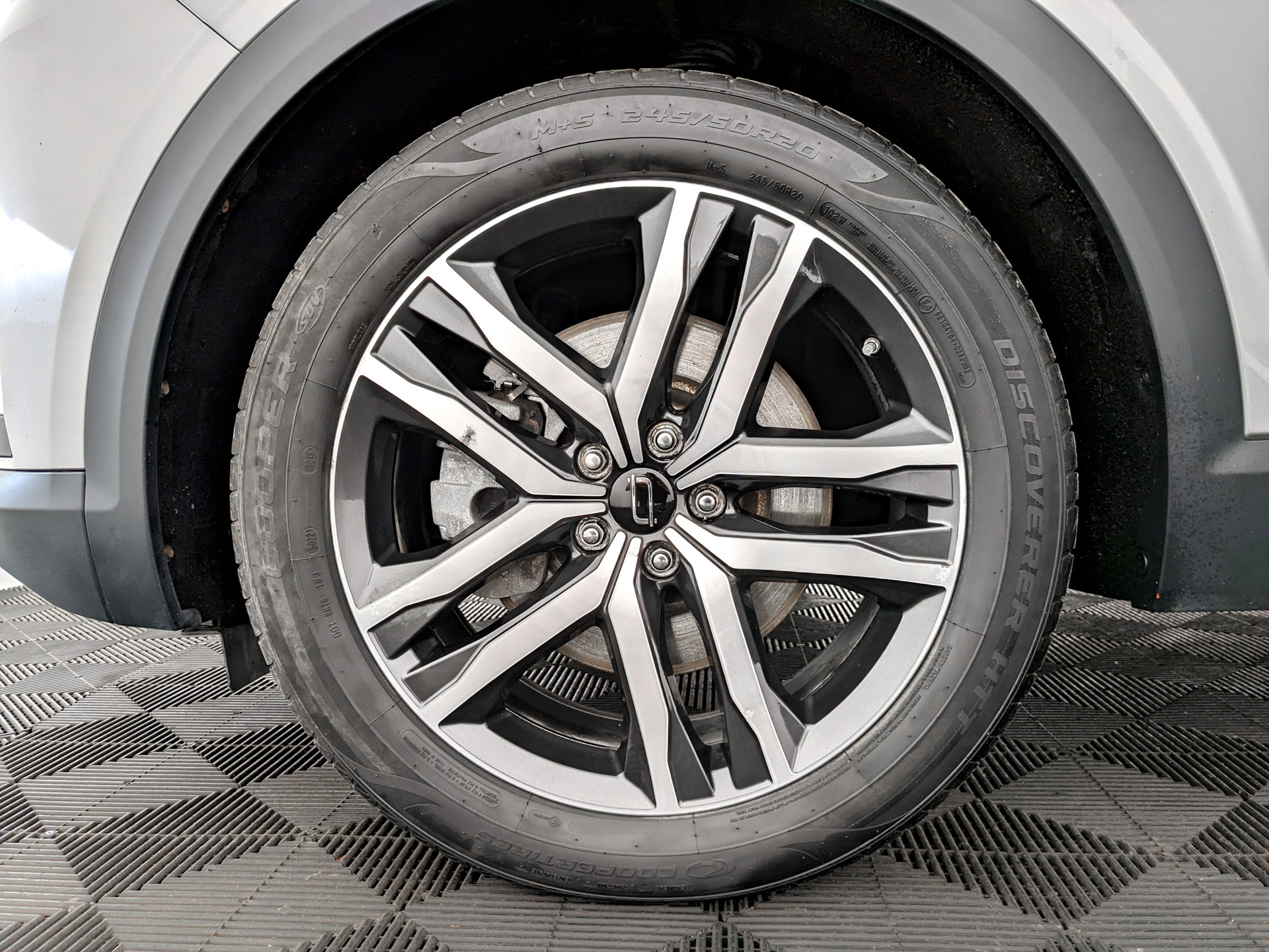 FAW Bestune T99 2.00 (224 л.с), автомат, 2023, пробег 56 805 км