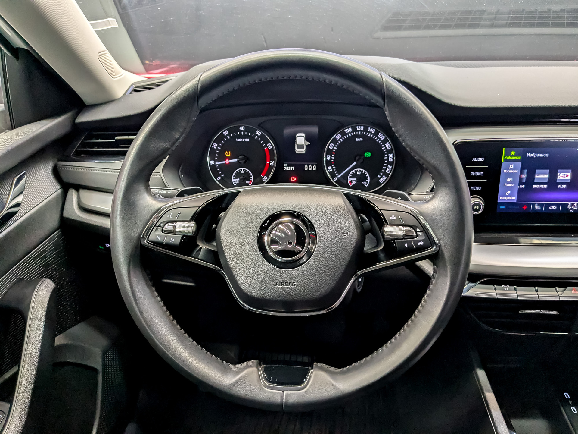 SKODA Octavia 1.60 (110 л.с), автомат, 2021, пробег 76 284 км