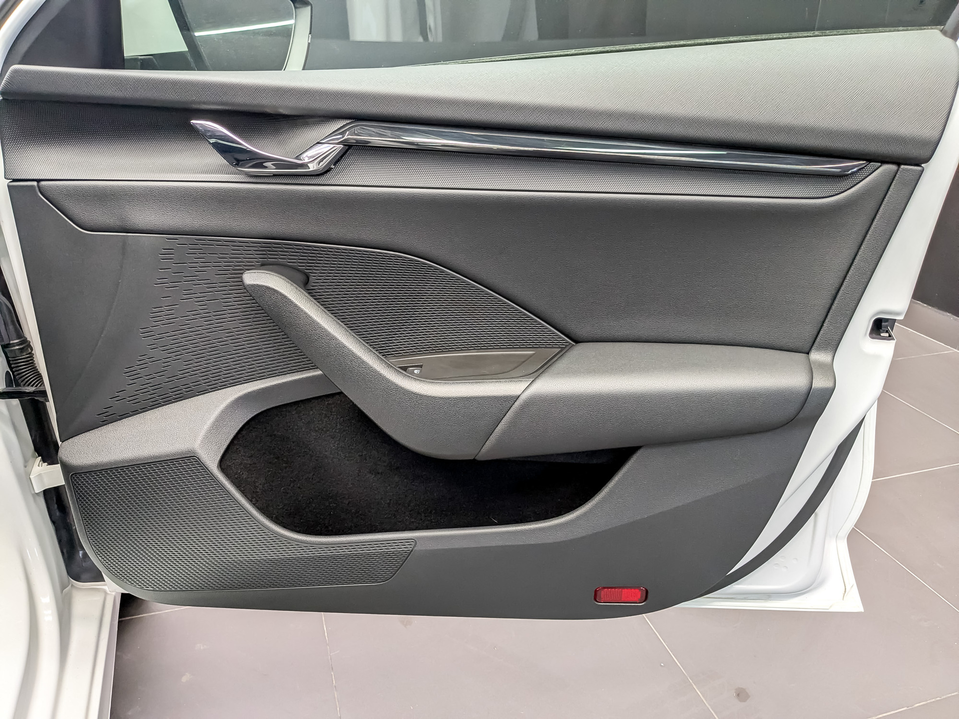 SKODA Octavia 1.60 (110 л.с), автомат, 2021, пробег 76 284 км