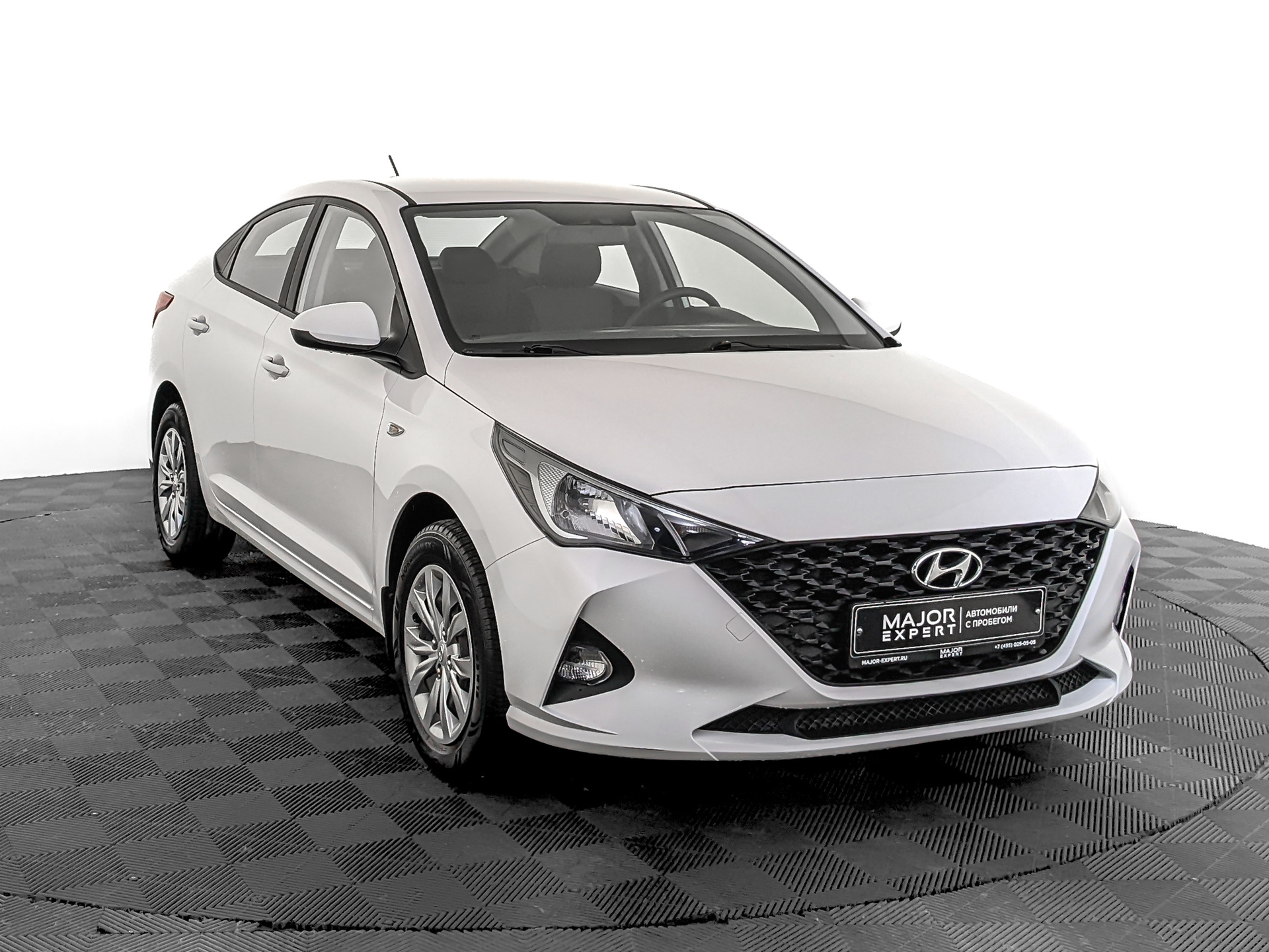 HYUNDAI Solaris 1.60 (123 л.с), автомат, 2022, пробег 69 491 км