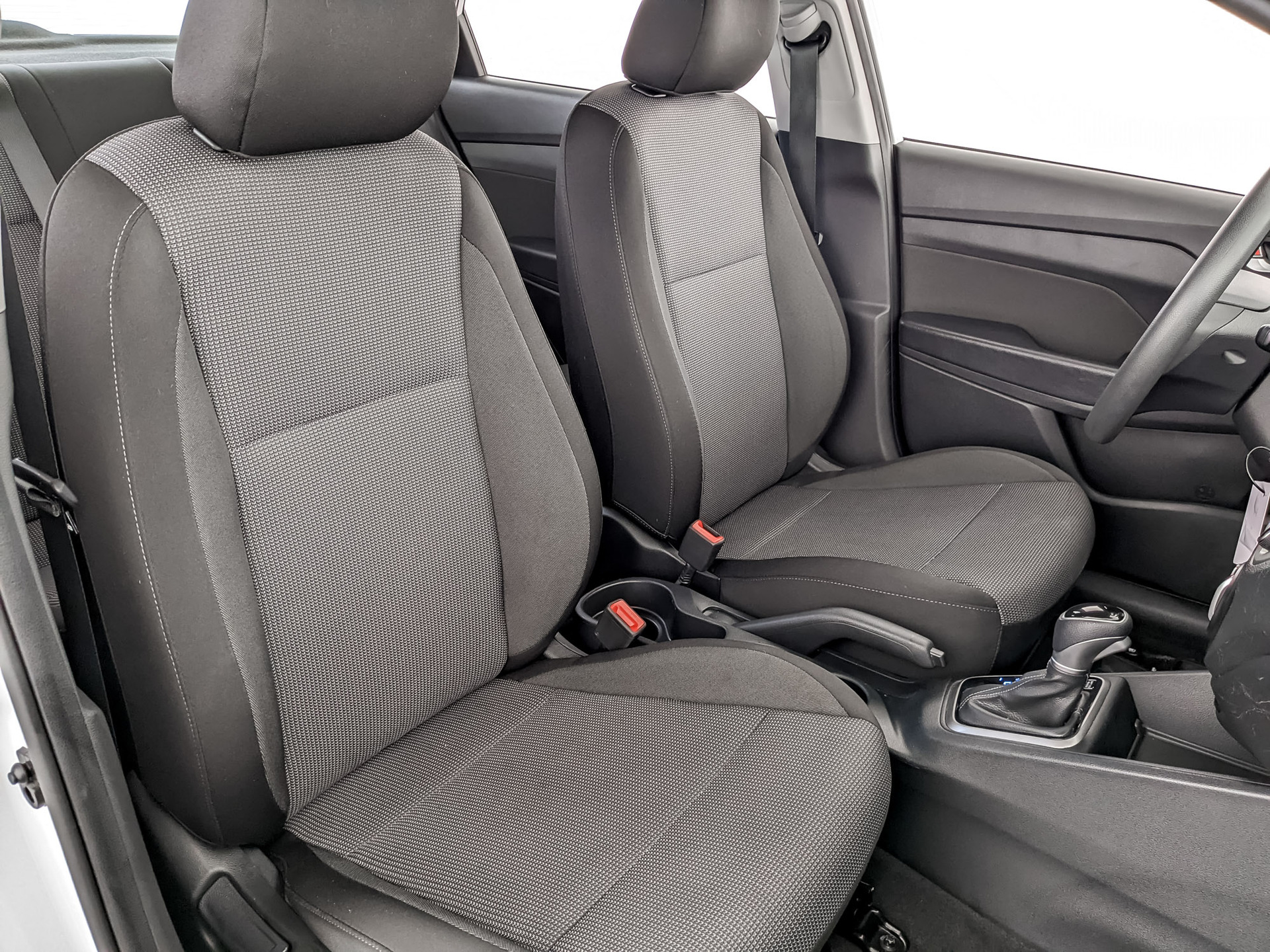 HYUNDAI Solaris 1.60 (123 л.с), автомат, 2022, пробег 69 491 км