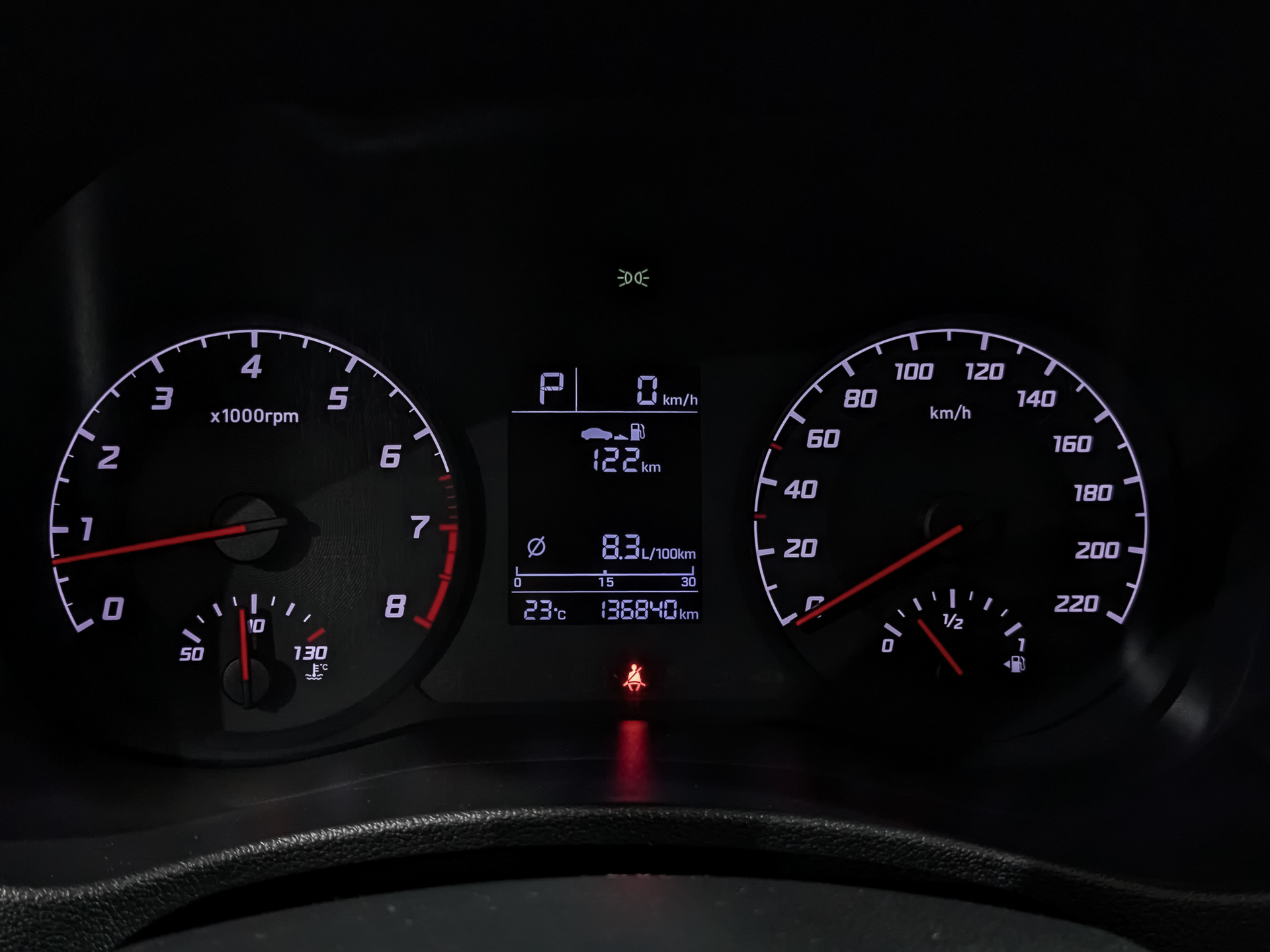 HYUNDAI Solaris 1.60 (123 л.с), автомат, 2022, пробег 136 830 км