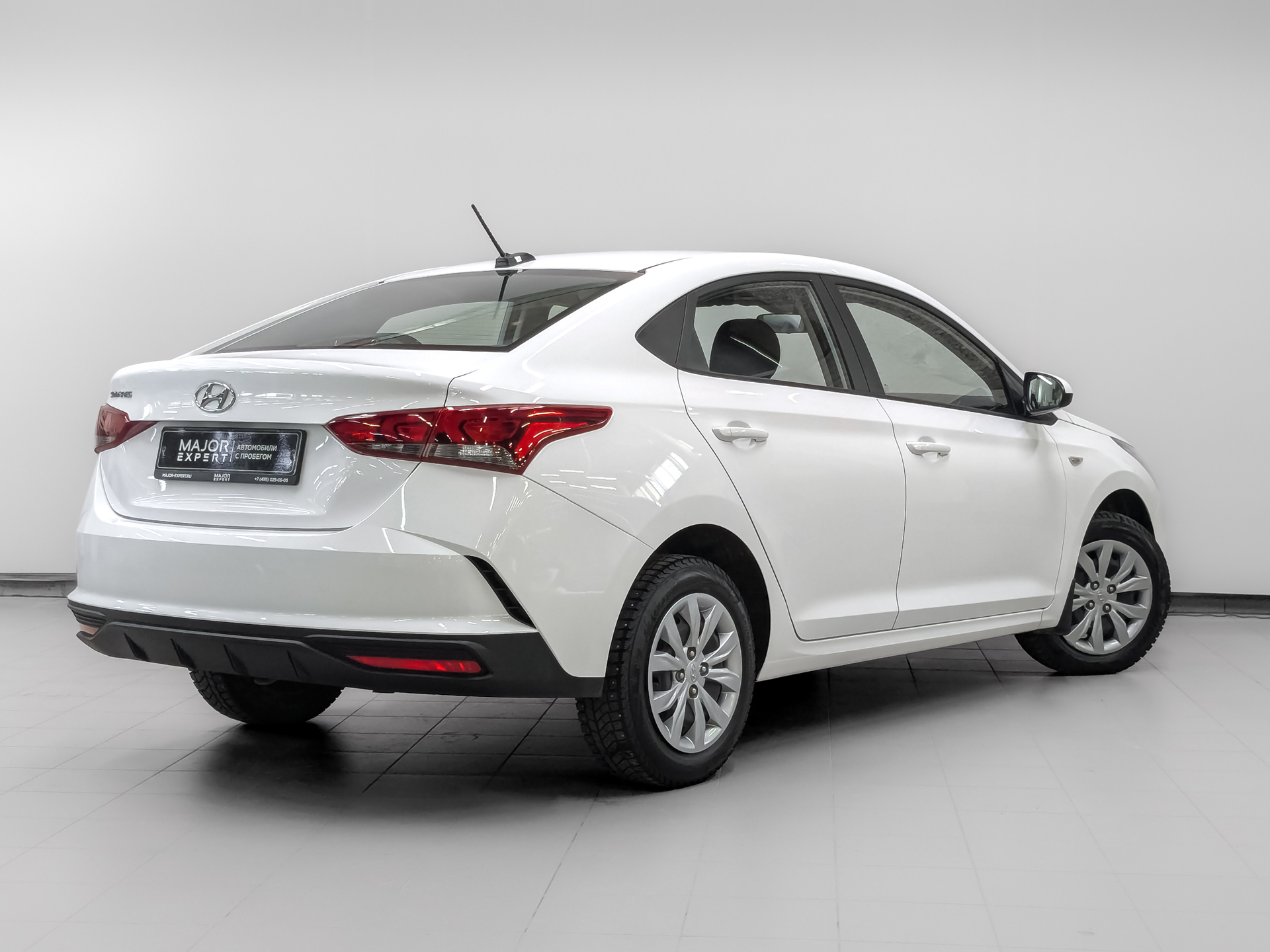 HYUNDAI Solaris 1.60 (123 л.с), автомат, 2022, пробег 72 478 км