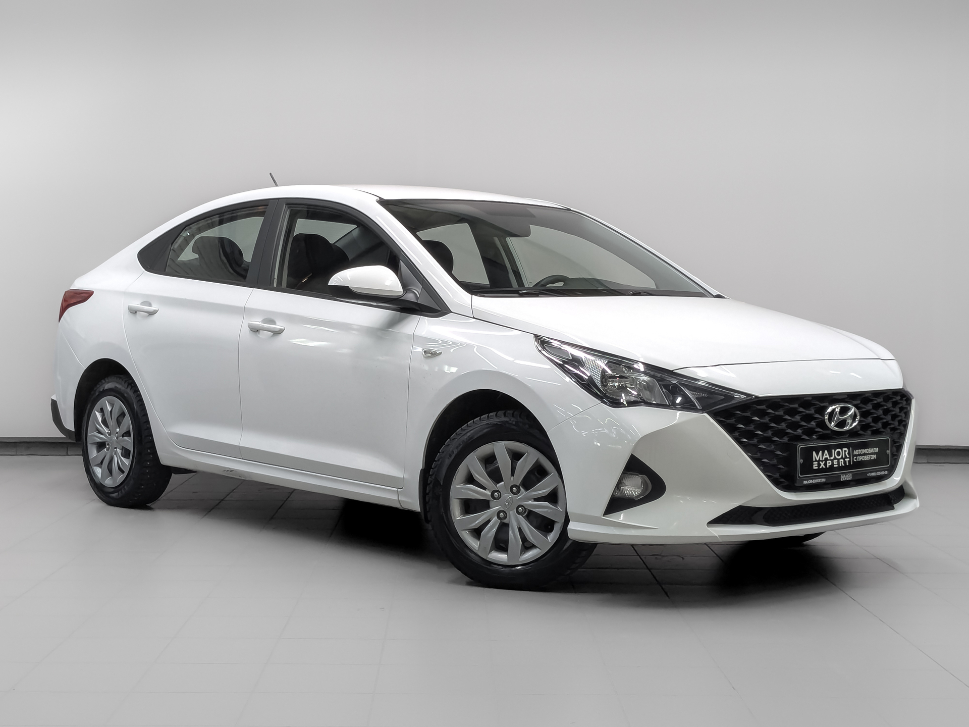 HYUNDAI Solaris 1.60 (123 л.с), автомат, 2022, пробег 90 141 км