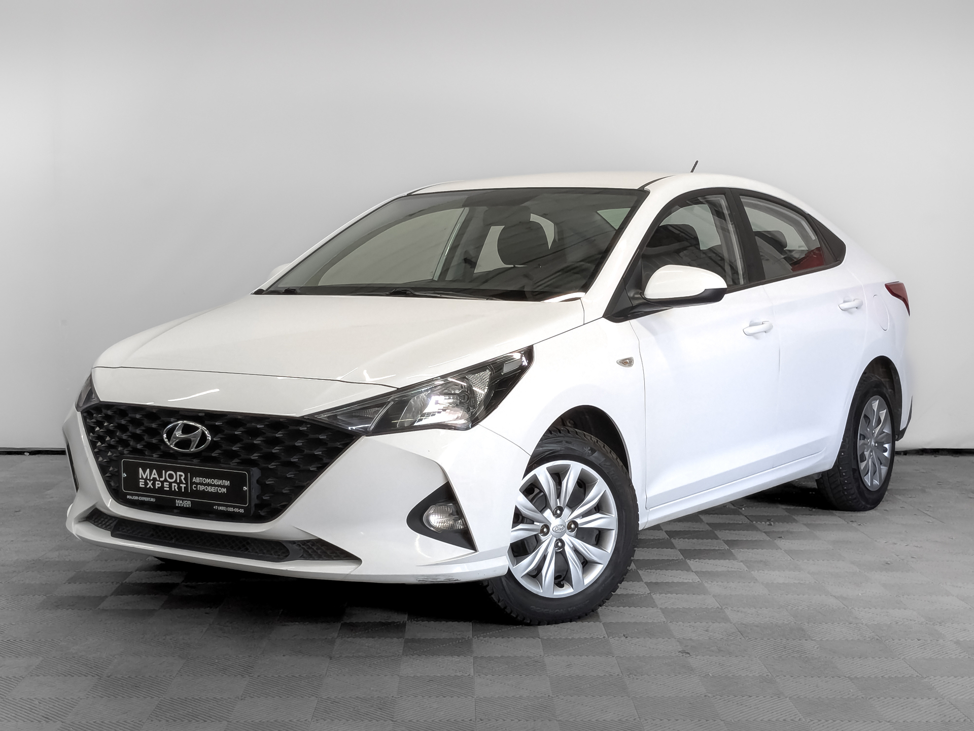 HYUNDAI Solaris 1.60 (123 л.с), автомат, 2022, пробег 83 964 км