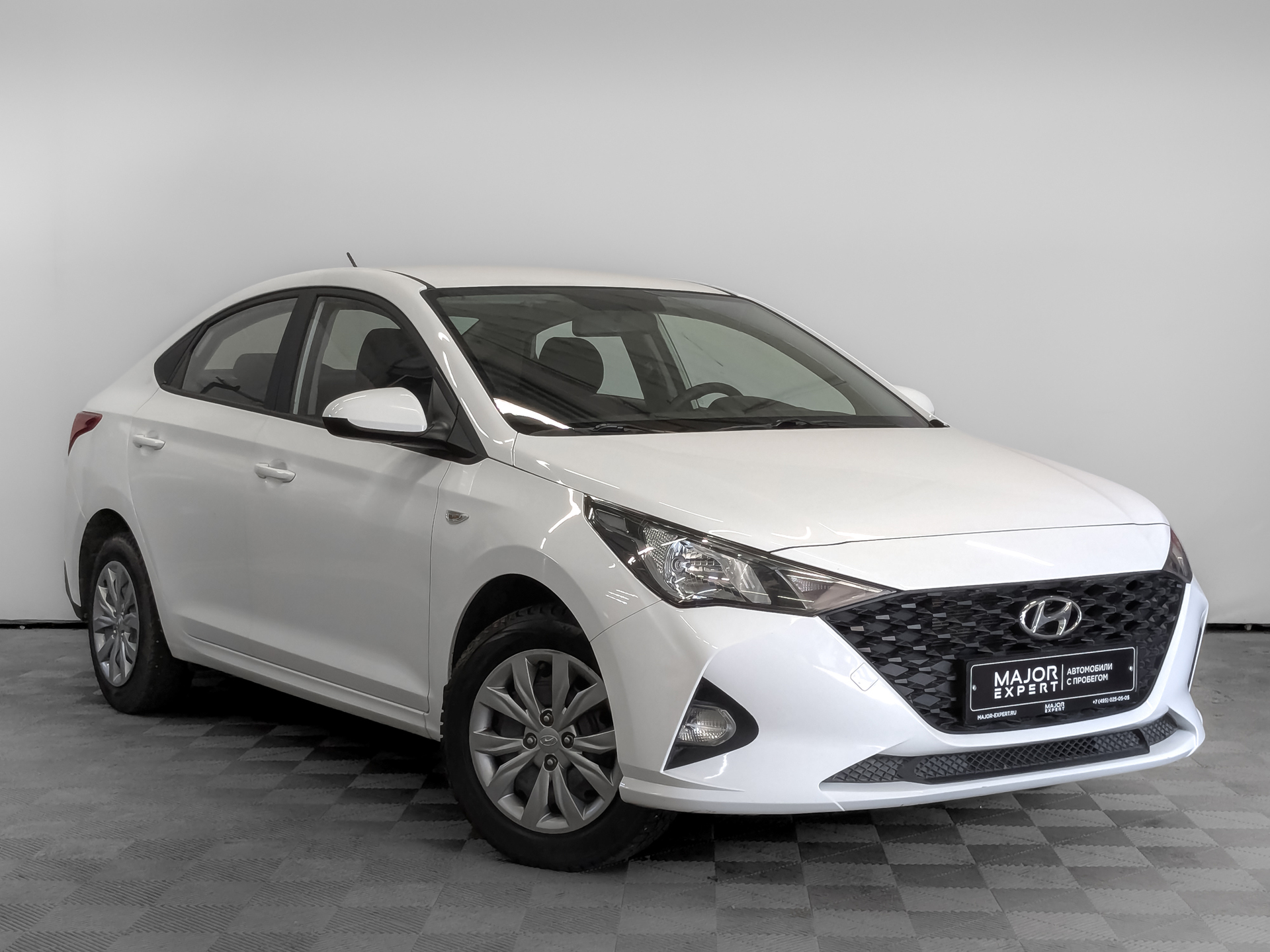 HYUNDAI Solaris 1.60 (123 л.с), автомат, 2022, пробег 83 964 км