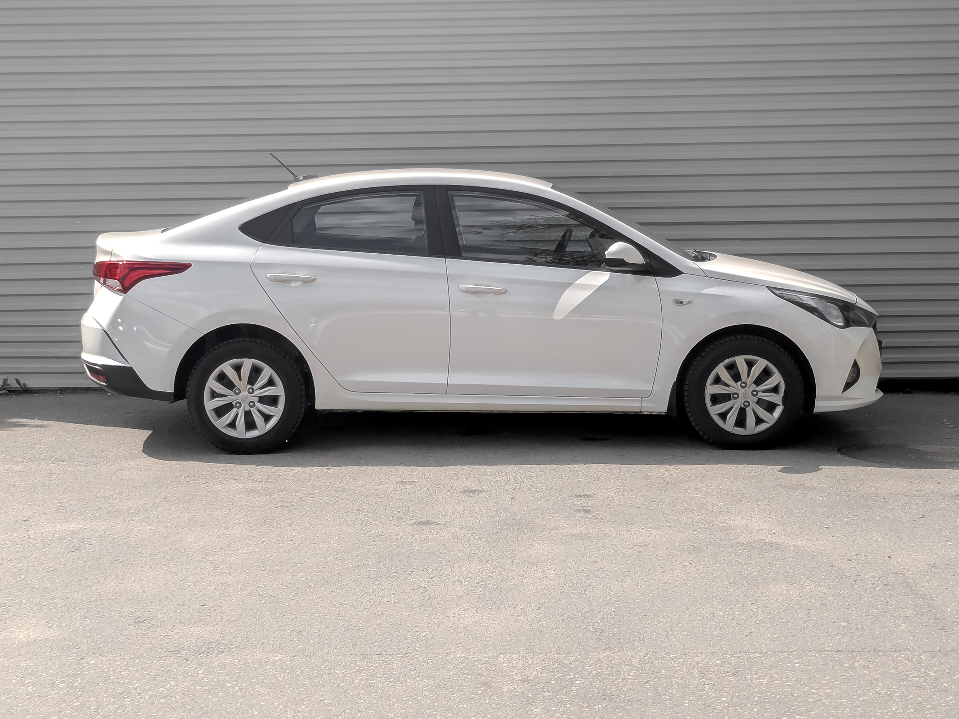 HYUNDAI Solaris 1.60 (123 л.с), автомат, 2022, пробег 76 792 км