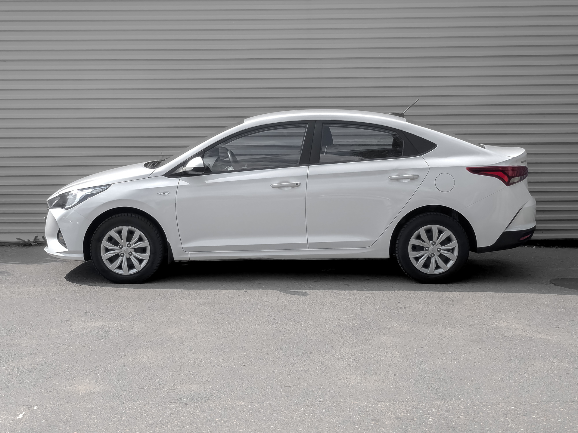 HYUNDAI Solaris 1.60 (123 л.с), автомат, 2022, пробег 76 792 км