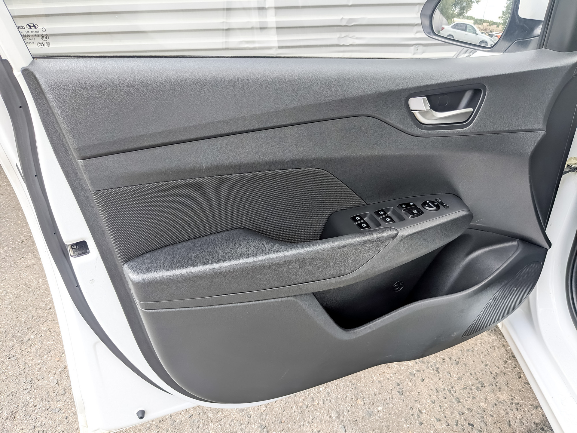 HYUNDAI Solaris 1.60 (123 л.с), автомат, 2022, пробег 76 792 км