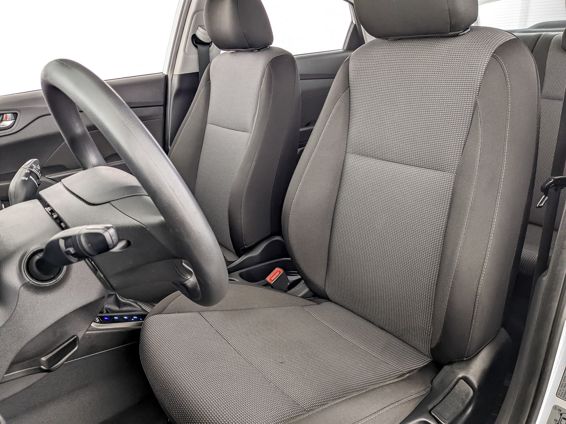 HYUNDAI Solaris 1.60 (123 л.с), автомат, 2022, пробег 49 356 км