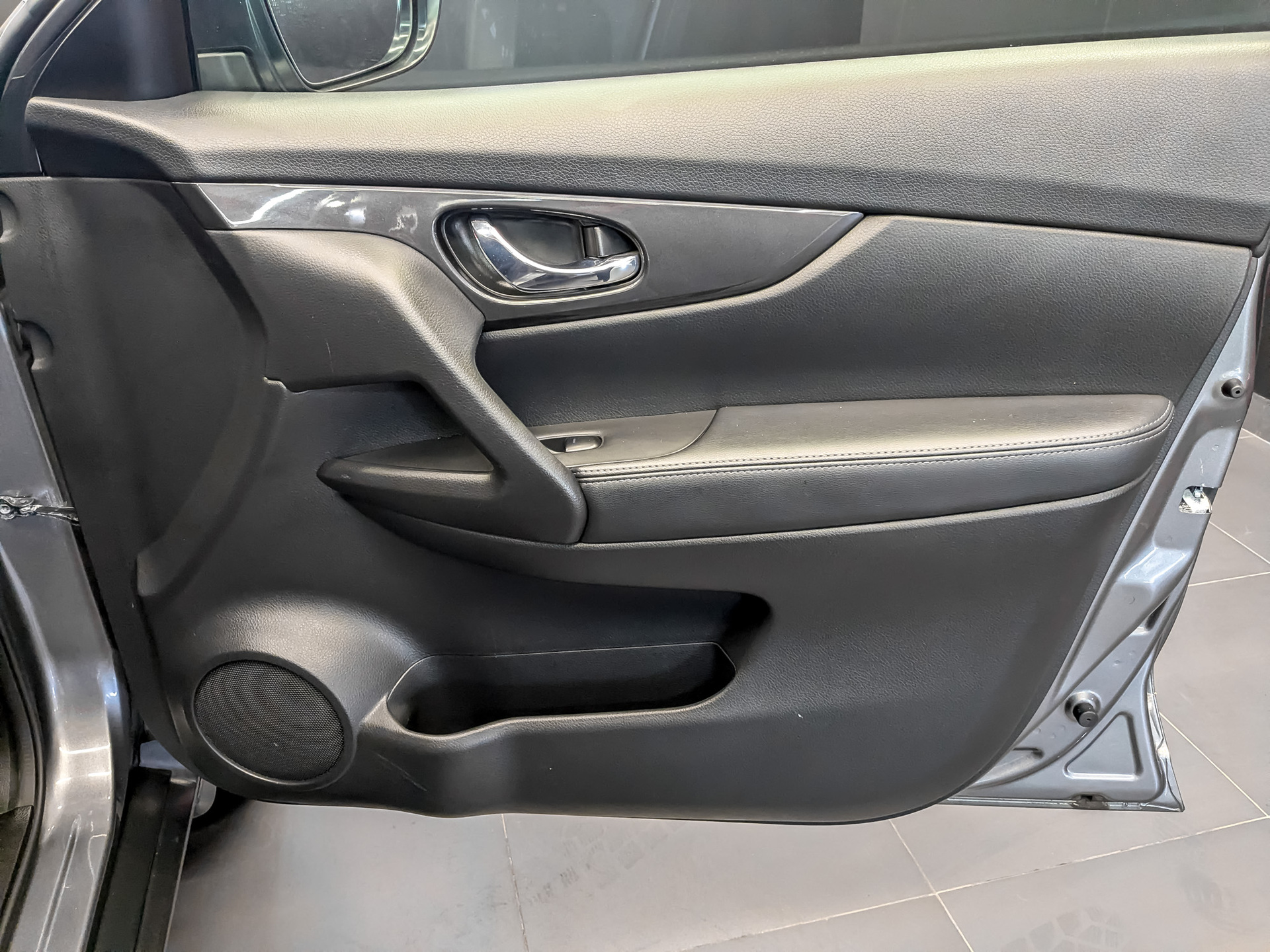 NISSAN X-Trail 2.00 (144 л.с), автомат, 2021, пробег 110 563 км