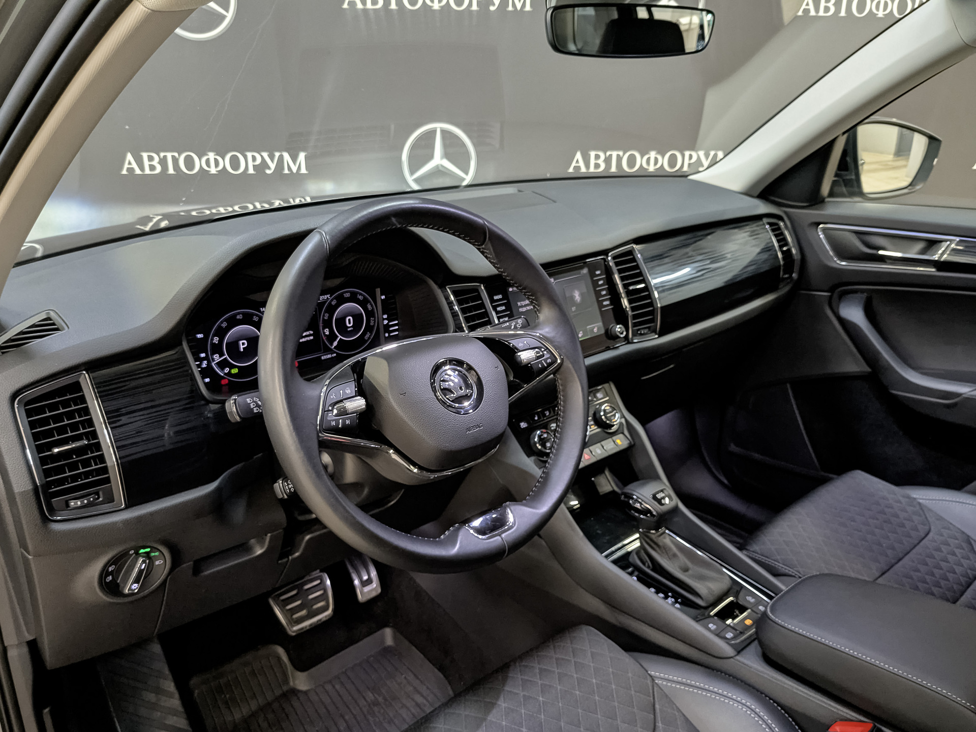 SKODA Kodiaq 2.00 (180 л.с), автомат, 2021, пробег 69 554 км