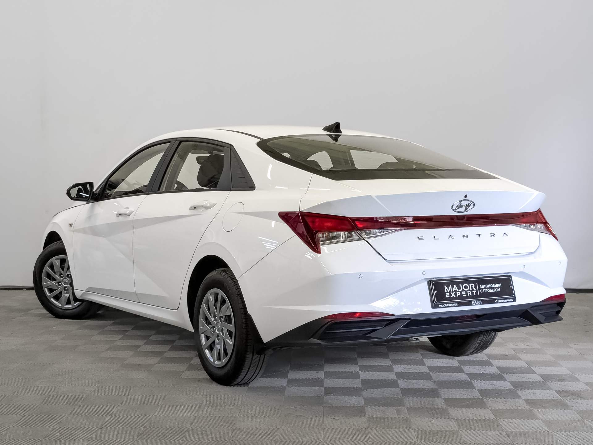 HYUNDAI Elantra 1.60 (128 л.с), автомат, 2022, пробег 58 162 км