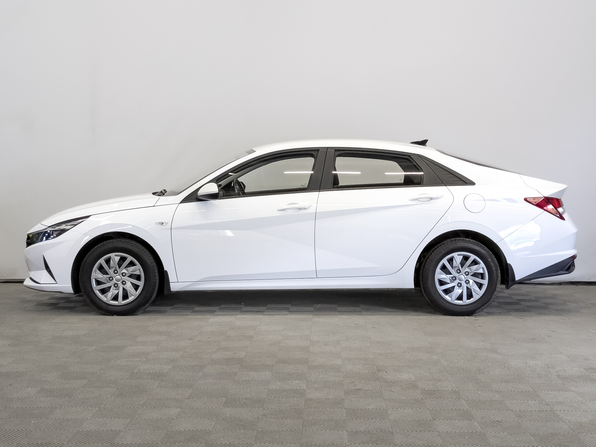HYUNDAI Elantra 1.60 (128 л.с), автомат, 2022, пробег 58 162 км