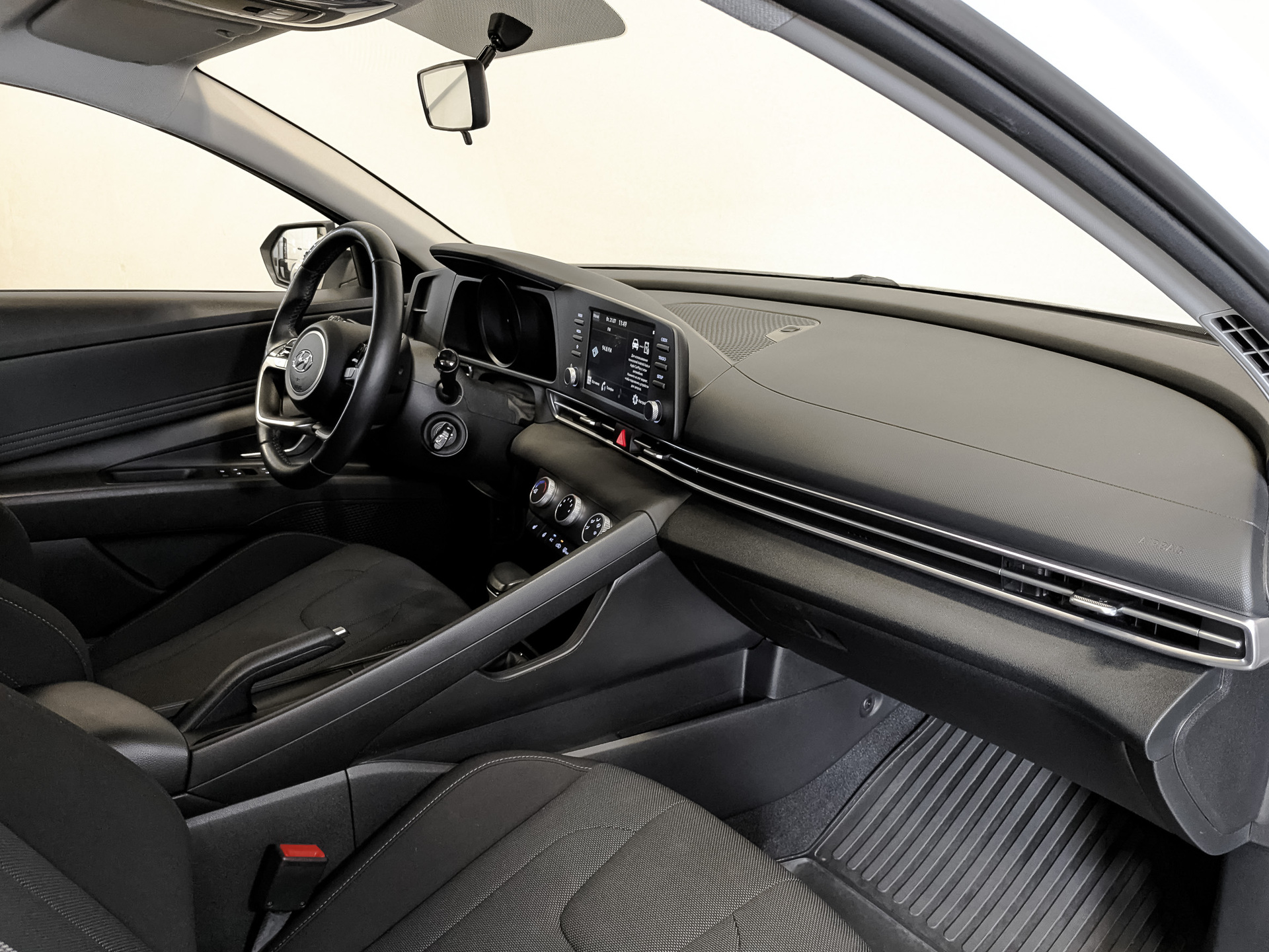 HYUNDAI Elantra 1.60 (128 л.с), автомат, 2022, пробег 58 162 км