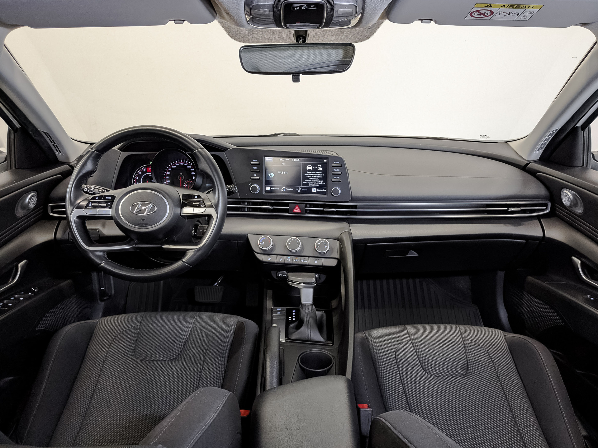 HYUNDAI Elantra 1.60 (128 л.с), автомат, 2022, пробег 58 162 км