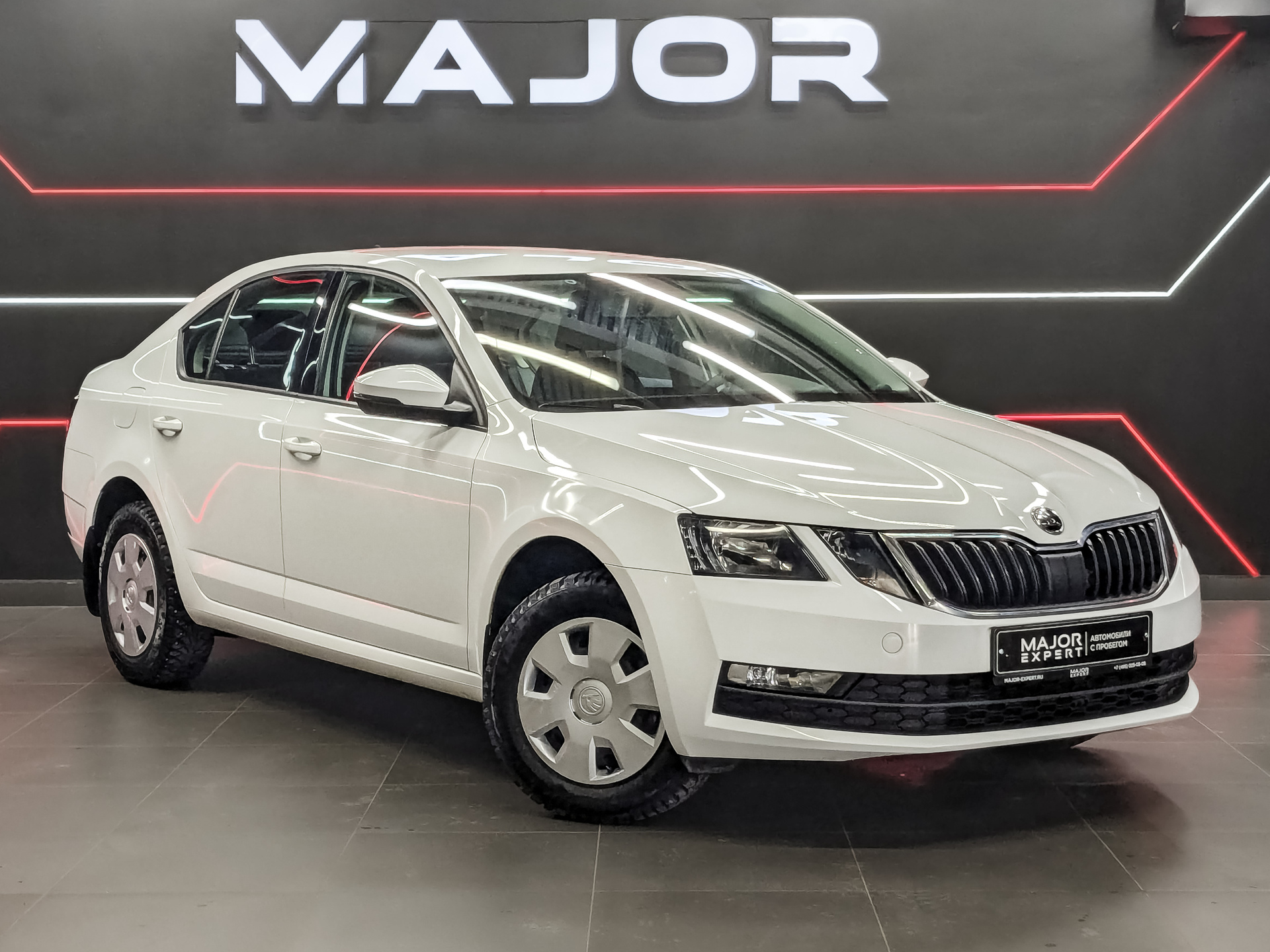 SKODA Octavia 1.60 (110 л.с), автомат, 2020, пробег 49 802 км