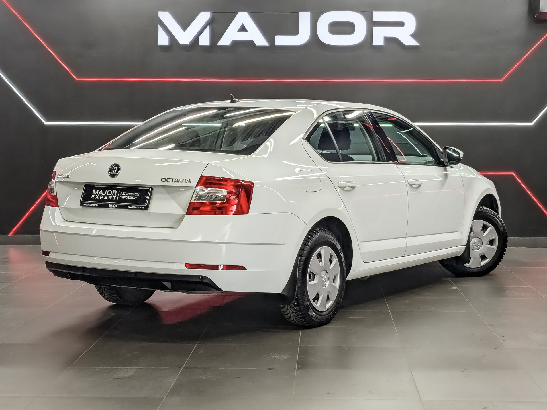 SKODA Octavia 1.60 (110 л.с), автомат, 2020, пробег 49 802 км