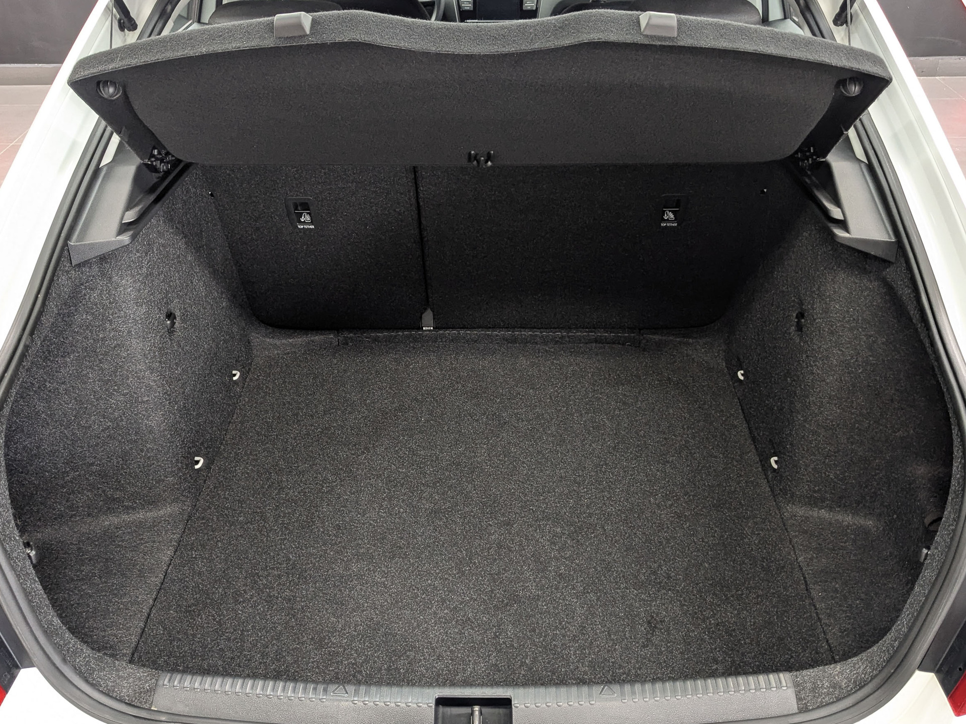 SKODA Octavia 1.60 (110 л.с), автомат, 2020, пробег 49 802 км
