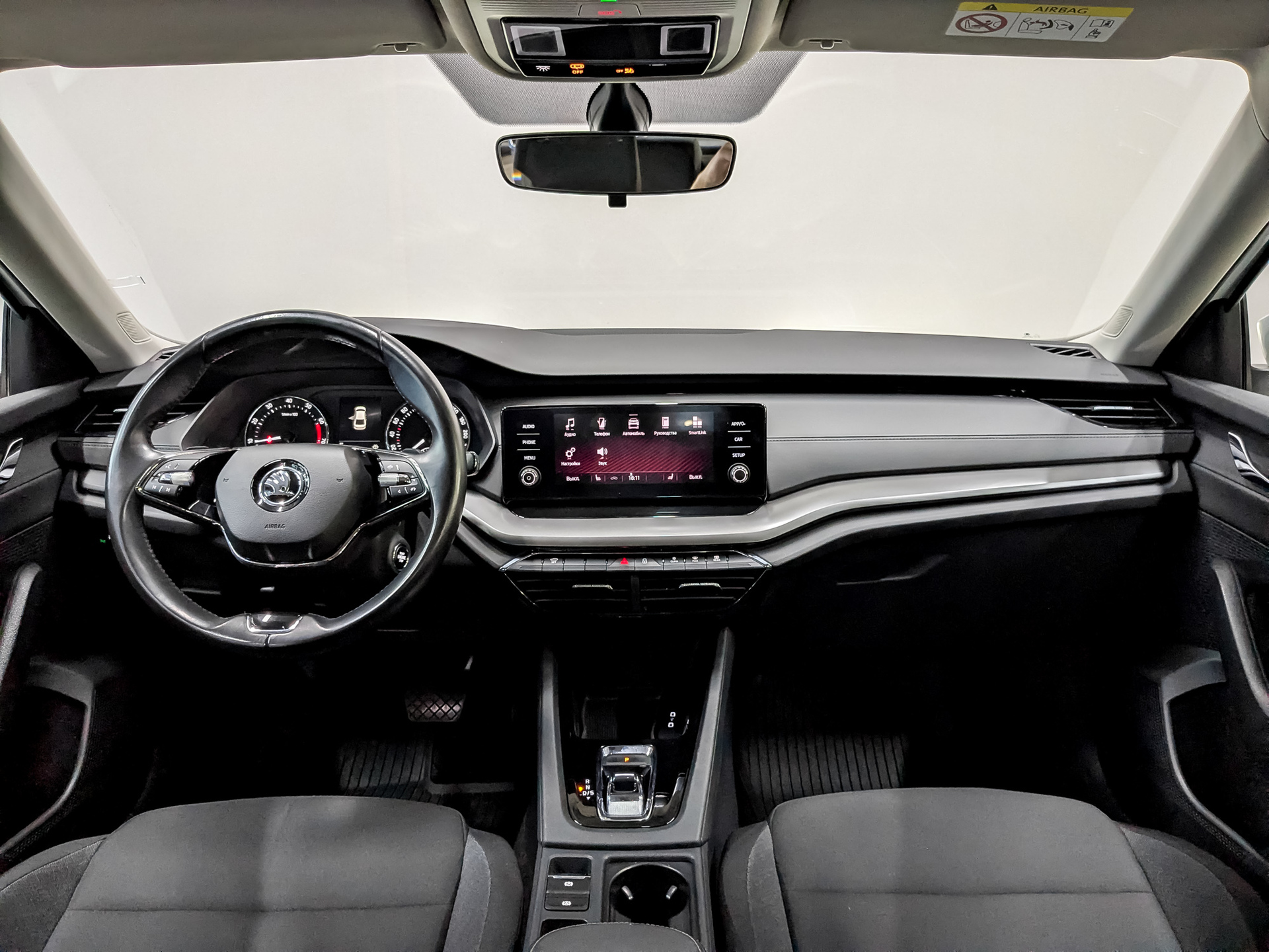 SKODA Octavia 1.60 (110 л.с), автомат, 2021, пробег 74 575 км