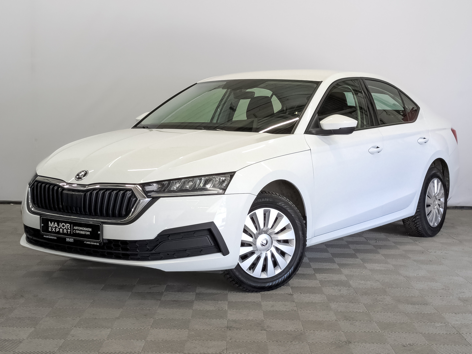 SKODA Octavia 1.60 (110 л.с), автомат, 2021, пробег 52 991 км