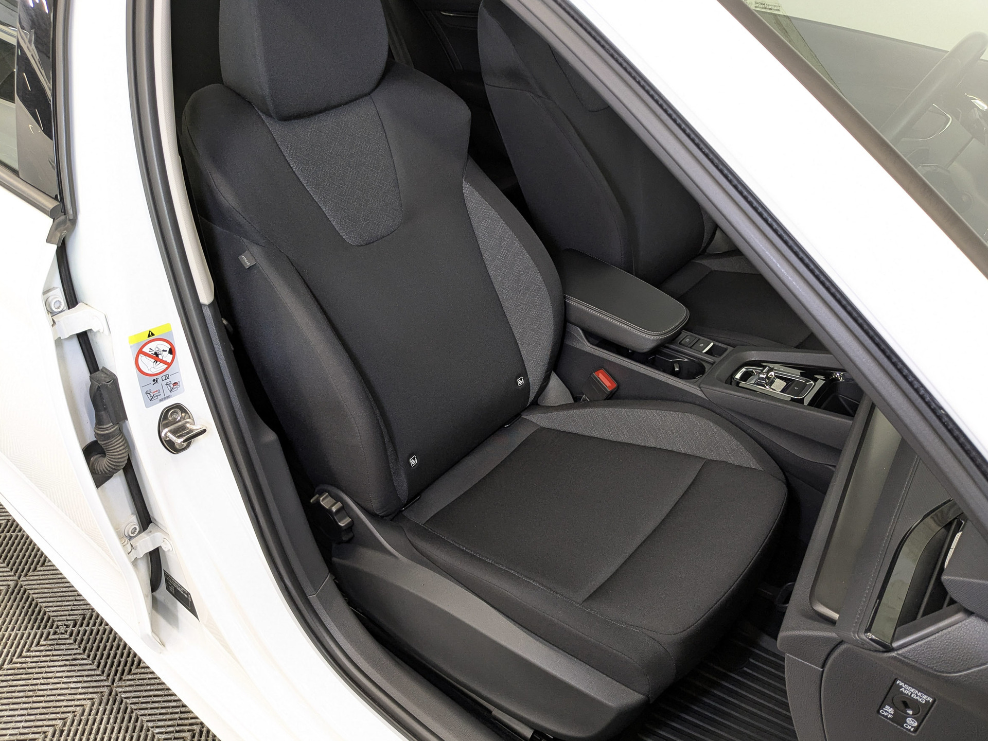 SKODA Octavia 1.60 (110 л.с), автомат, 2021, пробег 52 991 км