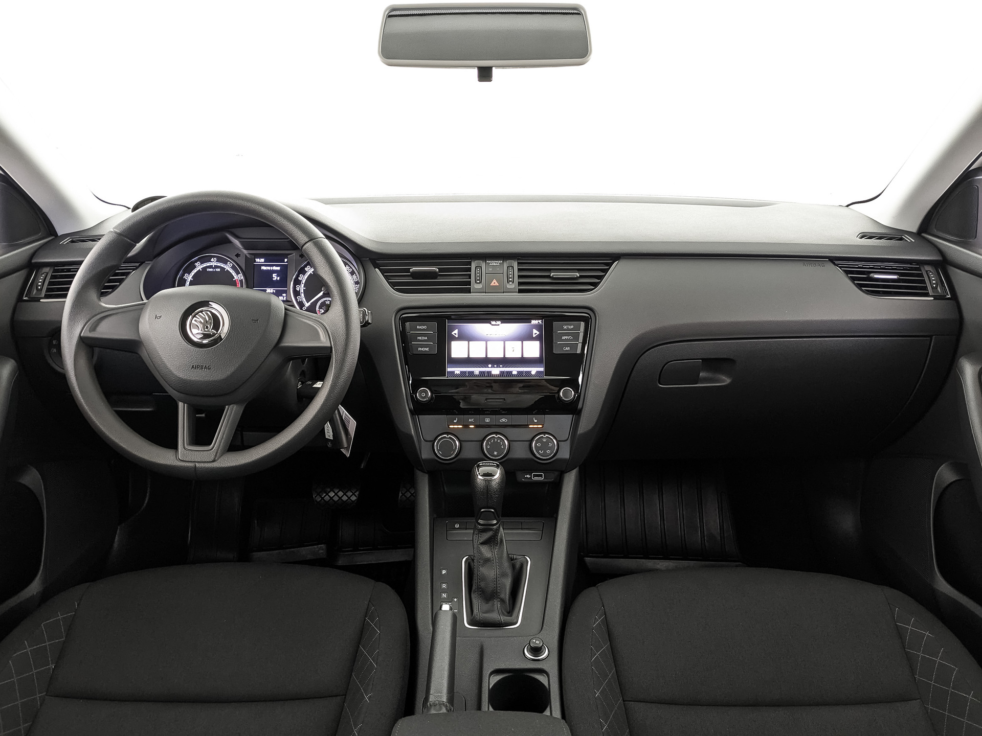 SKODA Octavia 1.60 (110 л.с), автомат, 2020, пробег 60 224 км