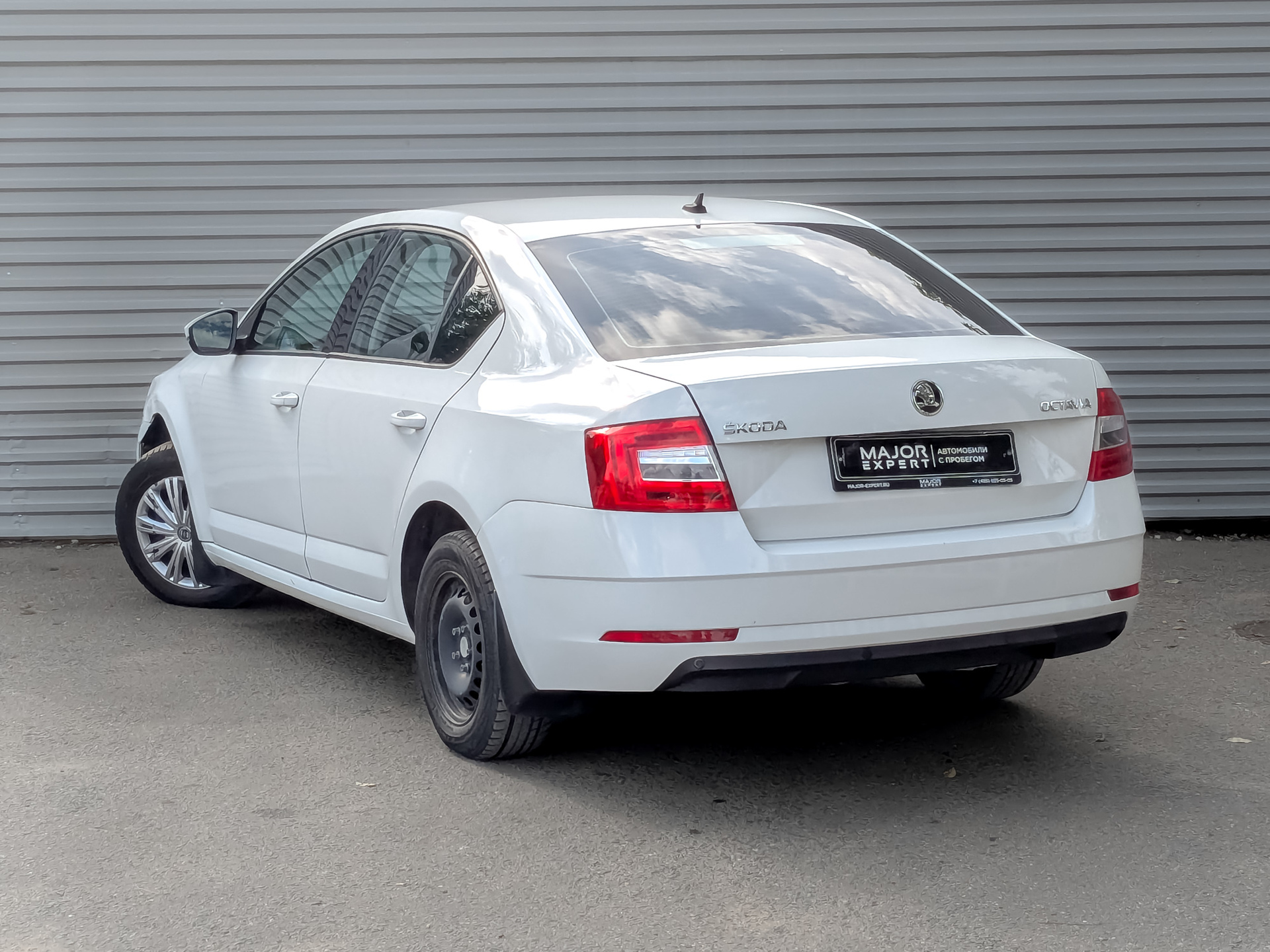 SKODA Octavia 1.60 (110 л.с), автомат, 2020, пробег 65 171 км