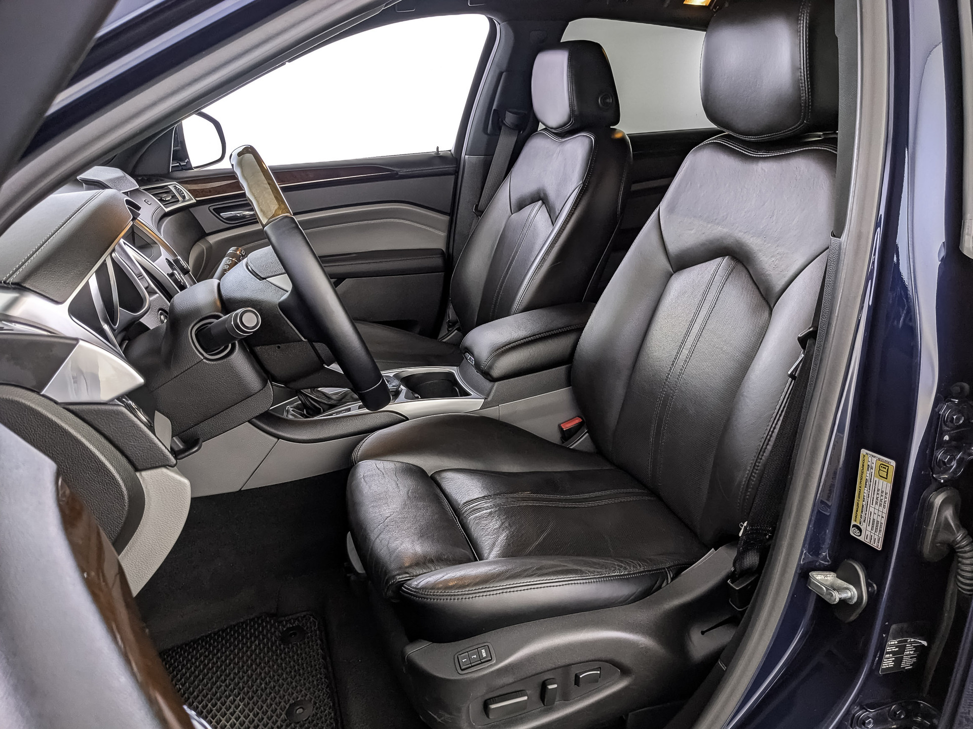 CADILLAC SRX 3.00 (269 л.с), автомат, 2011, пробег 186 475 км