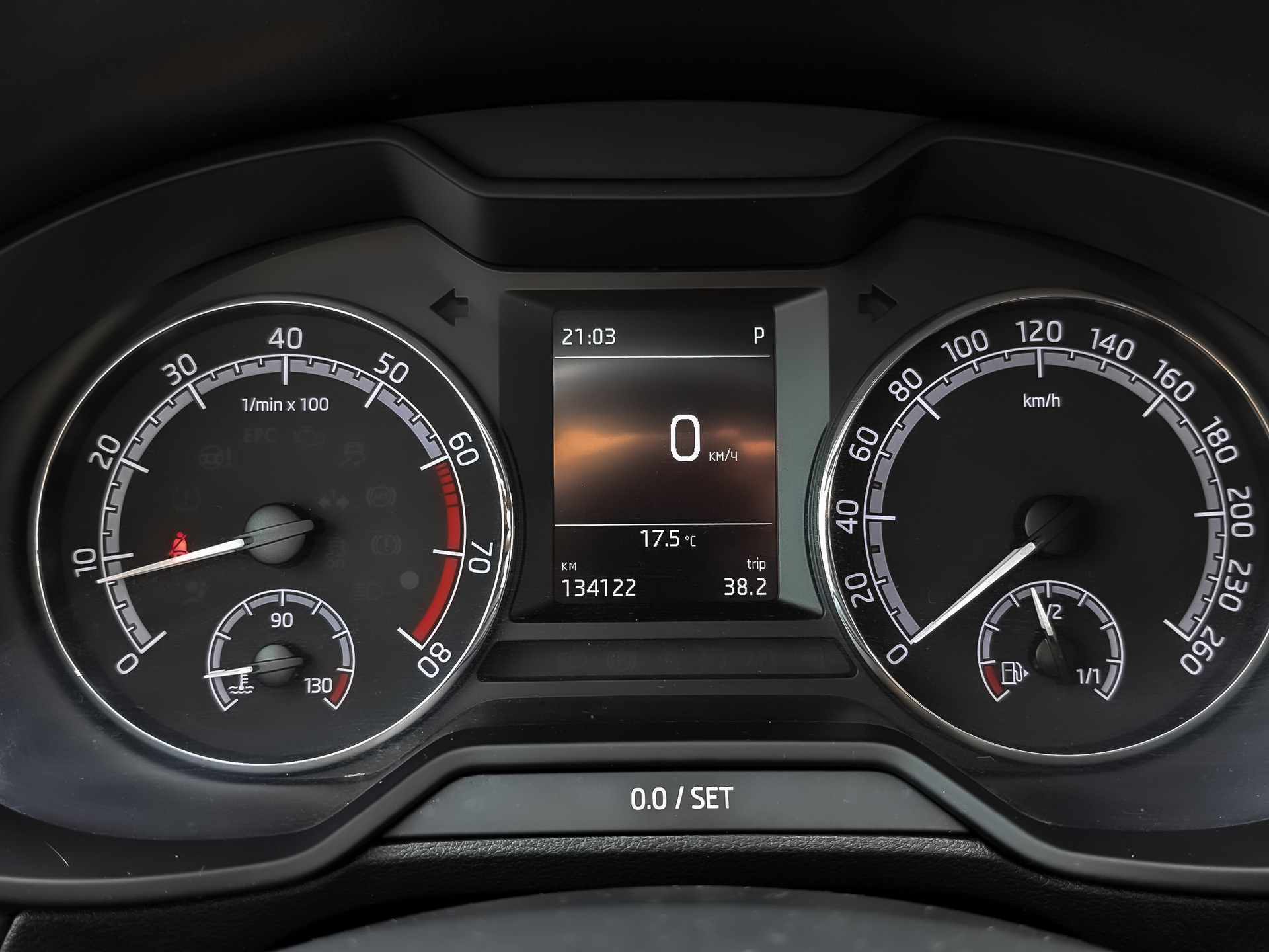 SKODA Octavia 1.60 (110 л.с), автомат, 2020, пробег 134 101 км