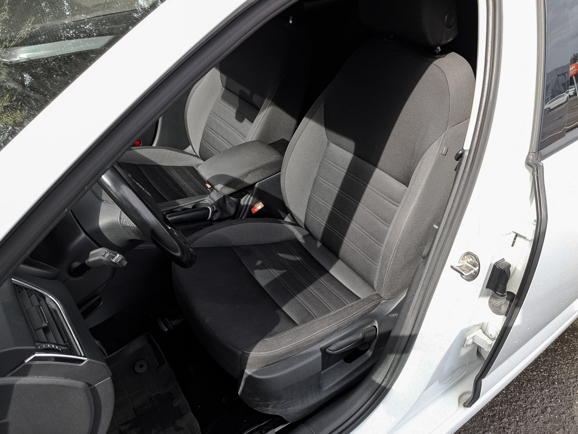 SKODA Octavia 1.60 (110 л.с), автомат, 2020, пробег 134 101 км