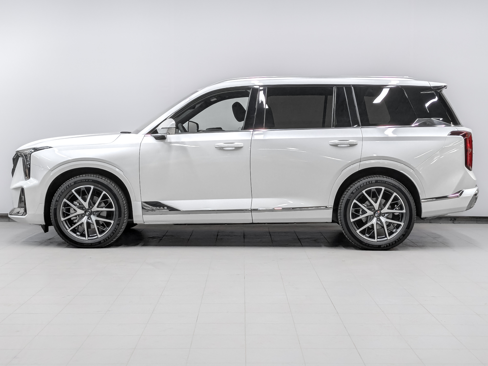 Фото GAC GS8 FL GT 2.0T/231 8AT 4WD 7S