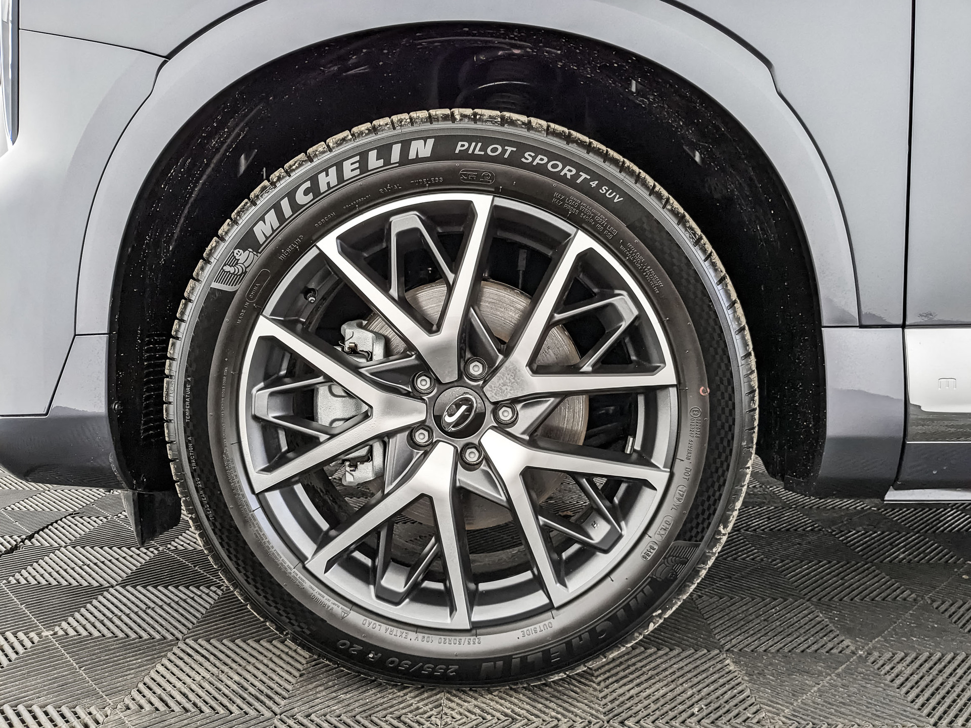 Фото GAC GS8 FL GT 2.0T/231 8AT 4WD 7S
