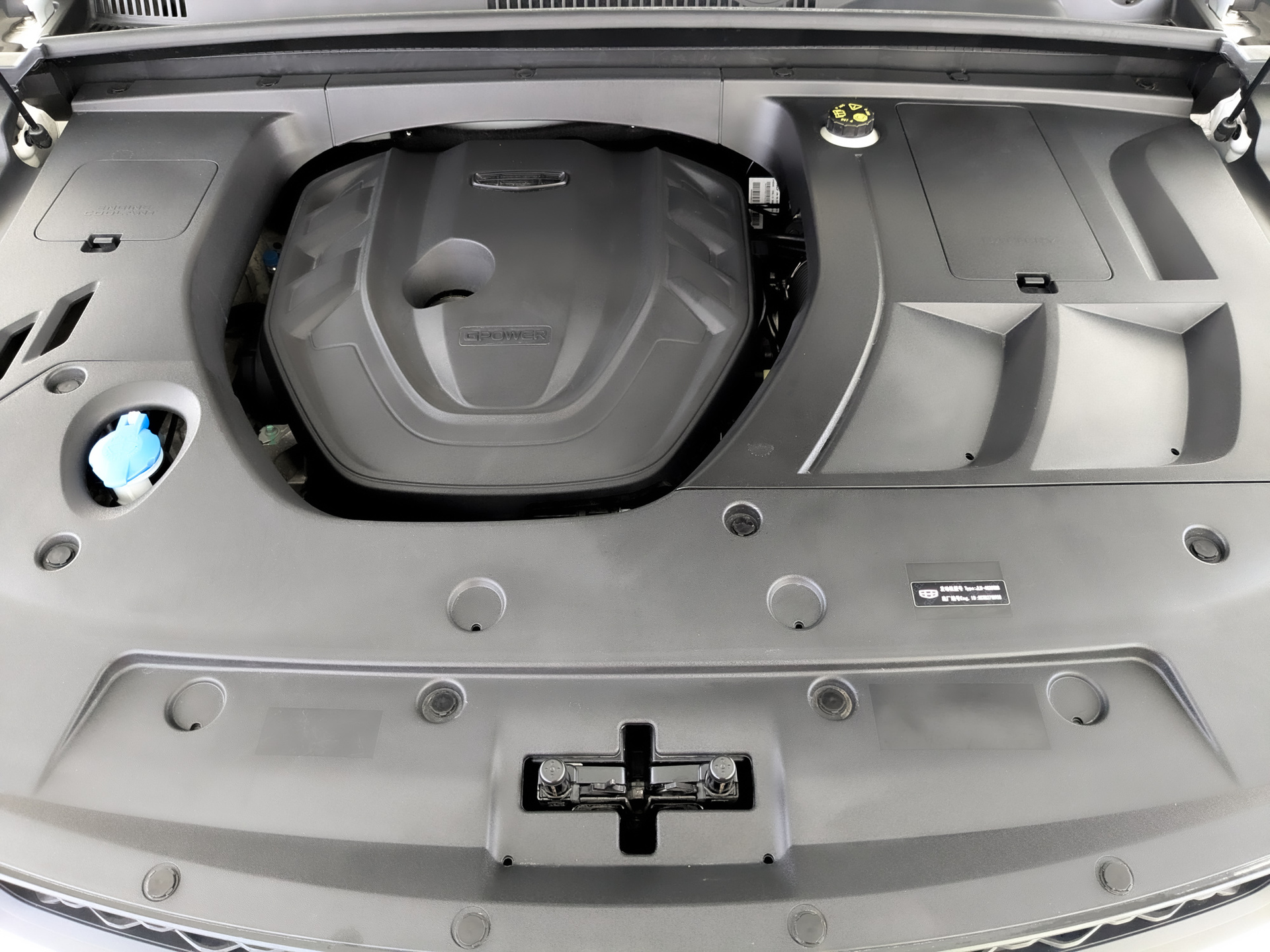 GEELY Tugella 2.00 (238 л.с), автомат, 2023, пробег 57 066 км