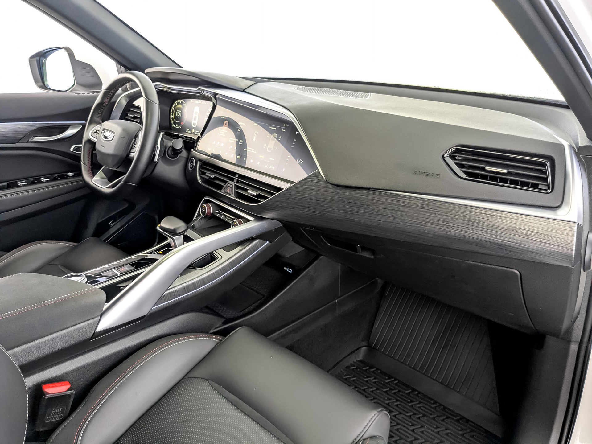 GEELY Tugella 2.00 (238 л.с), автомат, 2023, пробег 57 066 км