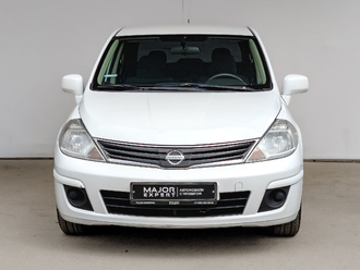 Nissan Tiida C11