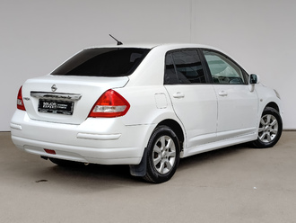 Nissan Tiida C11