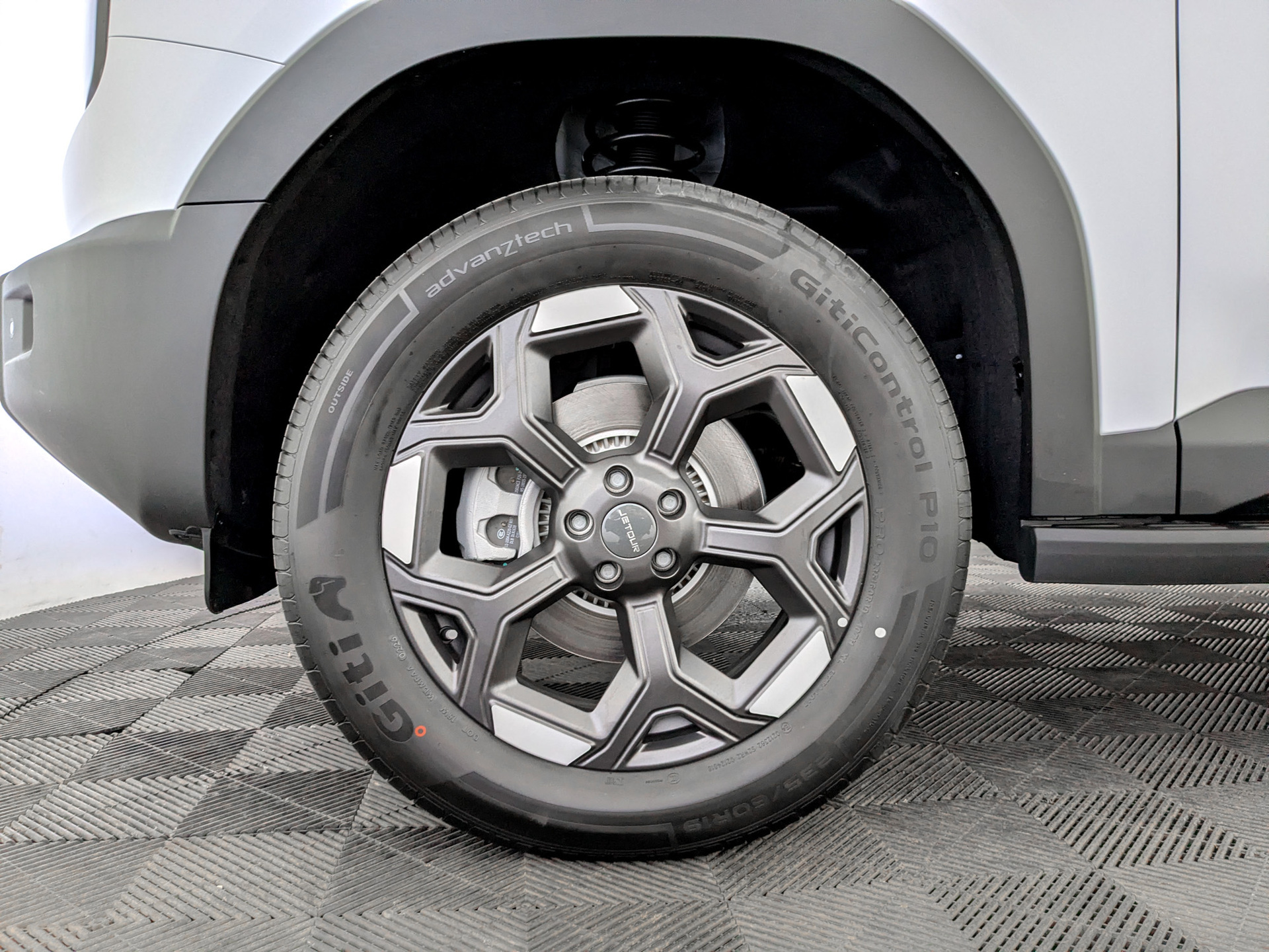 Фото Jetour T1 Премиум (Luxury) 2.0T/245 8AT 4WD