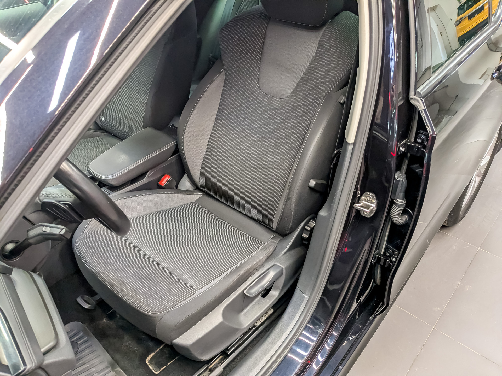SKODA Octavia 1.40 (150 л.с), автомат, 2020, пробег 141 044 км