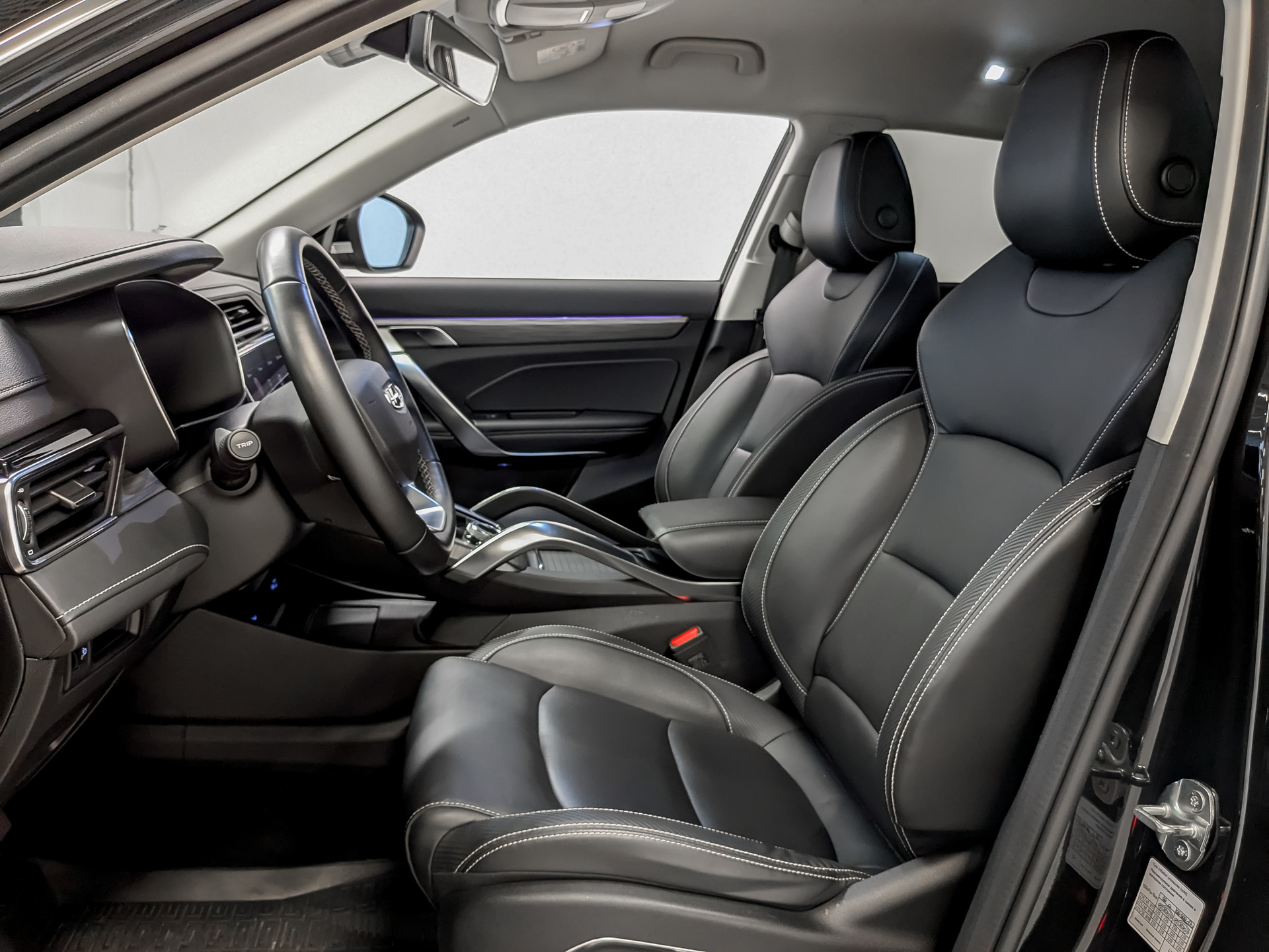 GEELY Atlas Pro 1.50 (177 л.с), автомат, 2023, пробег 41 200 км