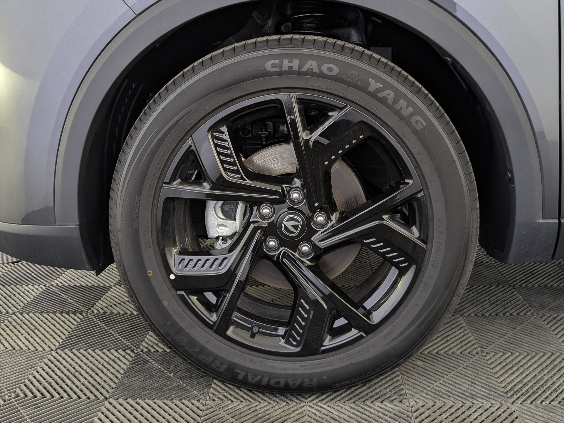 Фото Changan UNI-S Техно 1.5T/147 7RT Полный привод