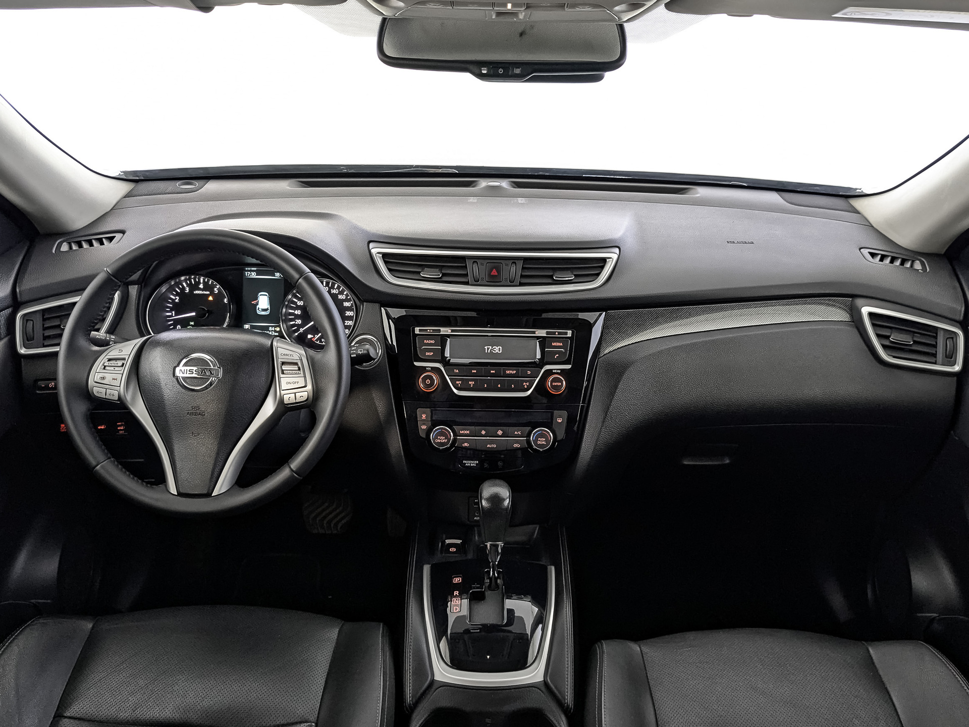 NISSAN X-Trail 2.50 (171 л.с), автомат, 2016, пробег 160 930 км
