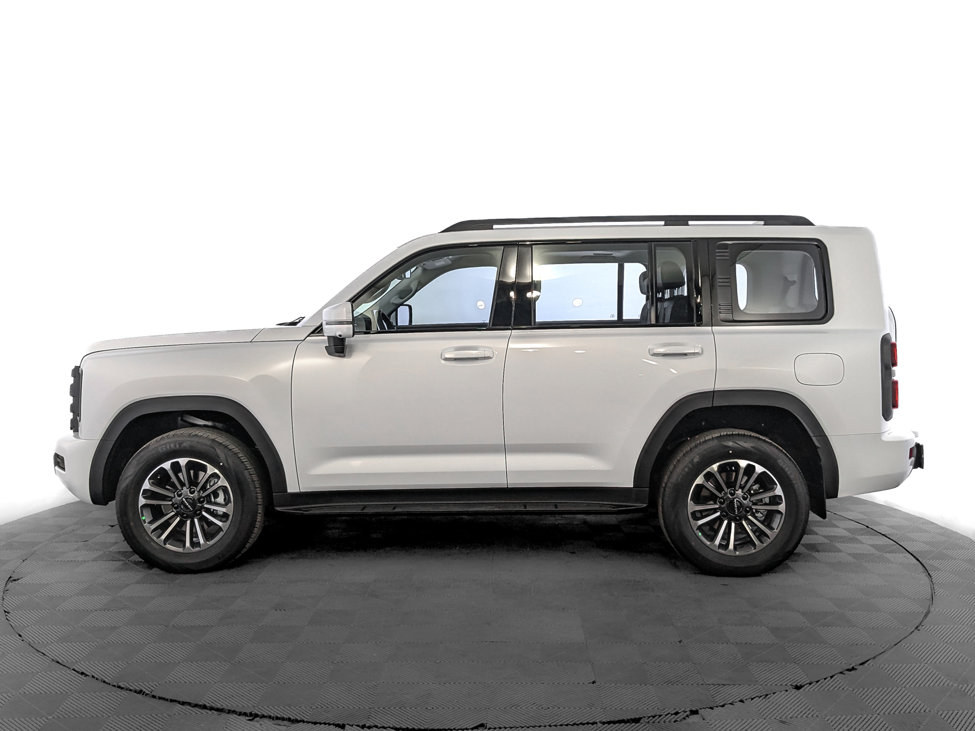 Фото Haval H9 Премиум 2.0T/218 8AT 4WD