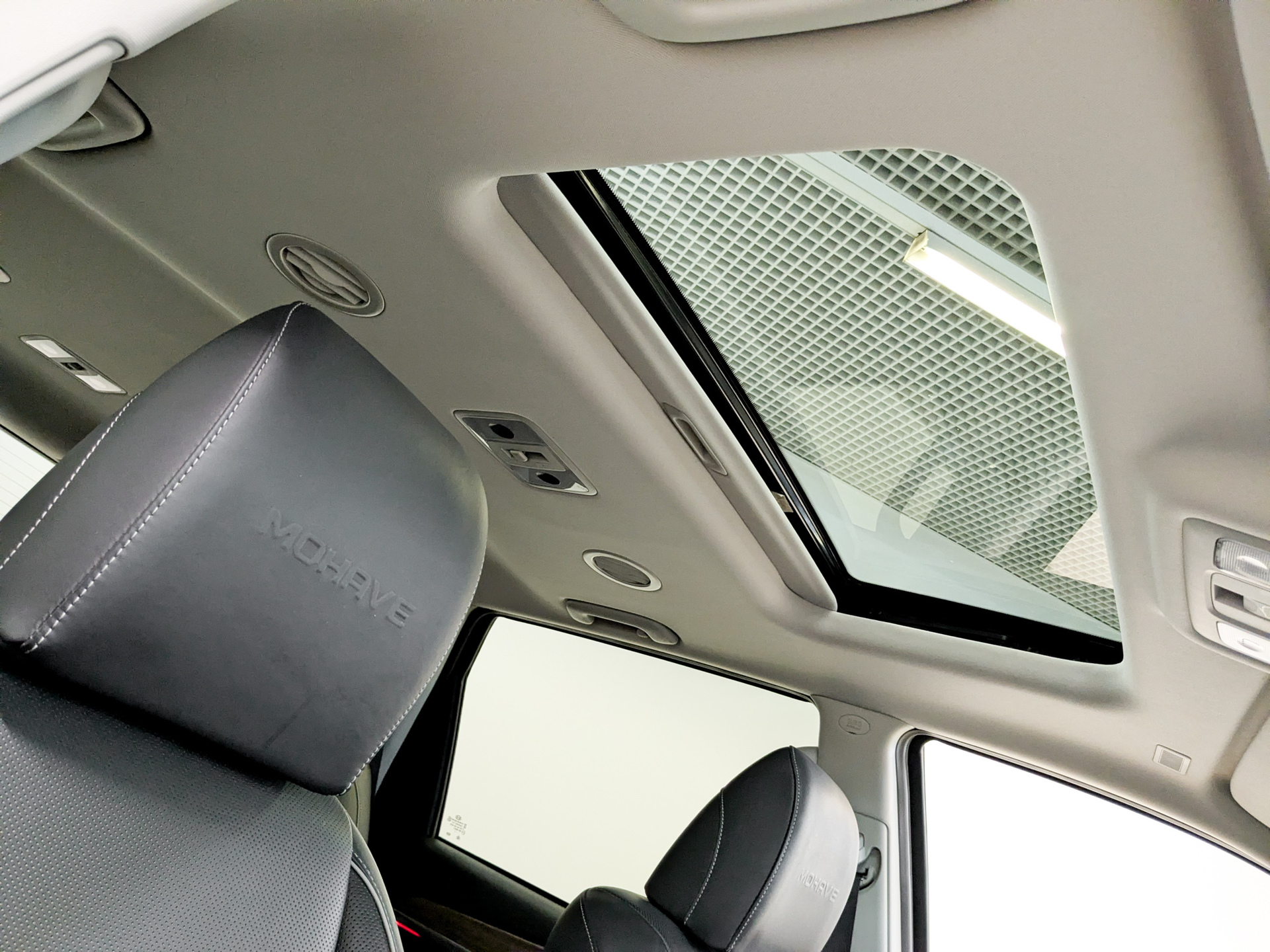 KIA Mohave 3.00 (249 л.с), автомат, 2021, пробег 49 900 км
