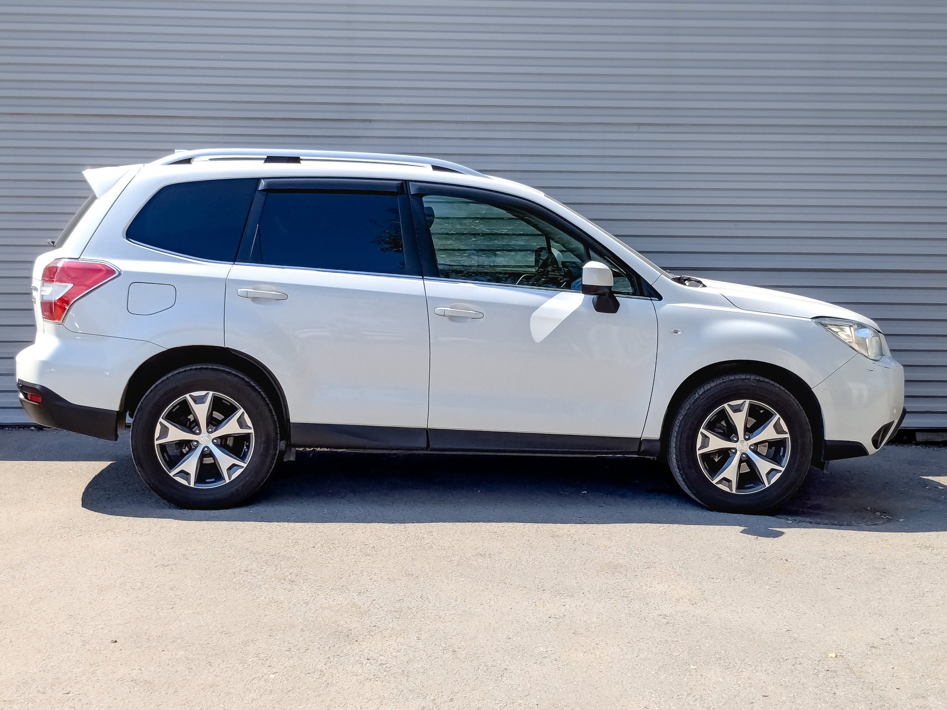 SUBARU Forester 2.00 (150 л.с), автомат, 2015, пробег 150 648 км