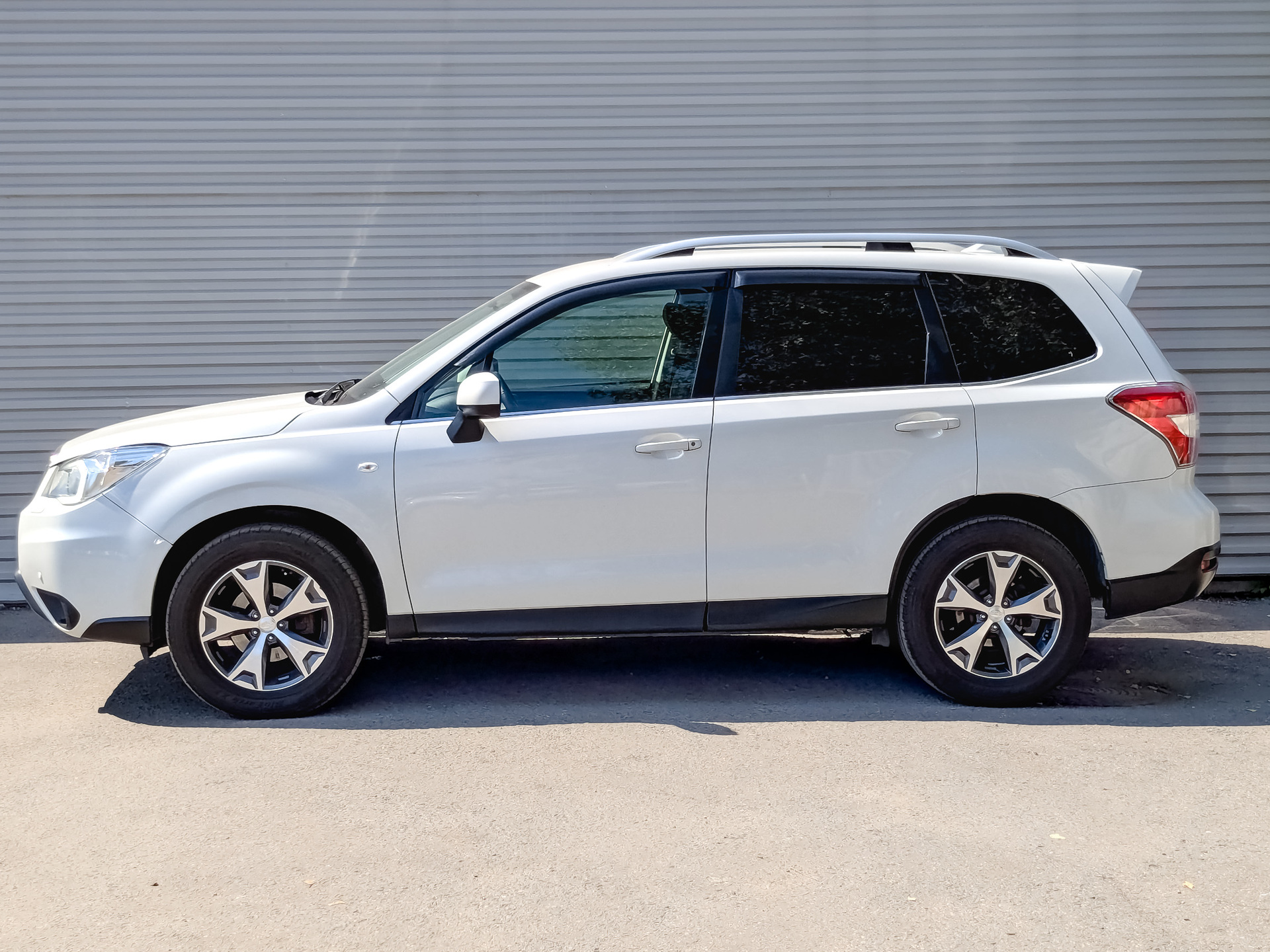 SUBARU Forester 2.00 (150 л.с), автомат, 2015, пробег 150 648 км