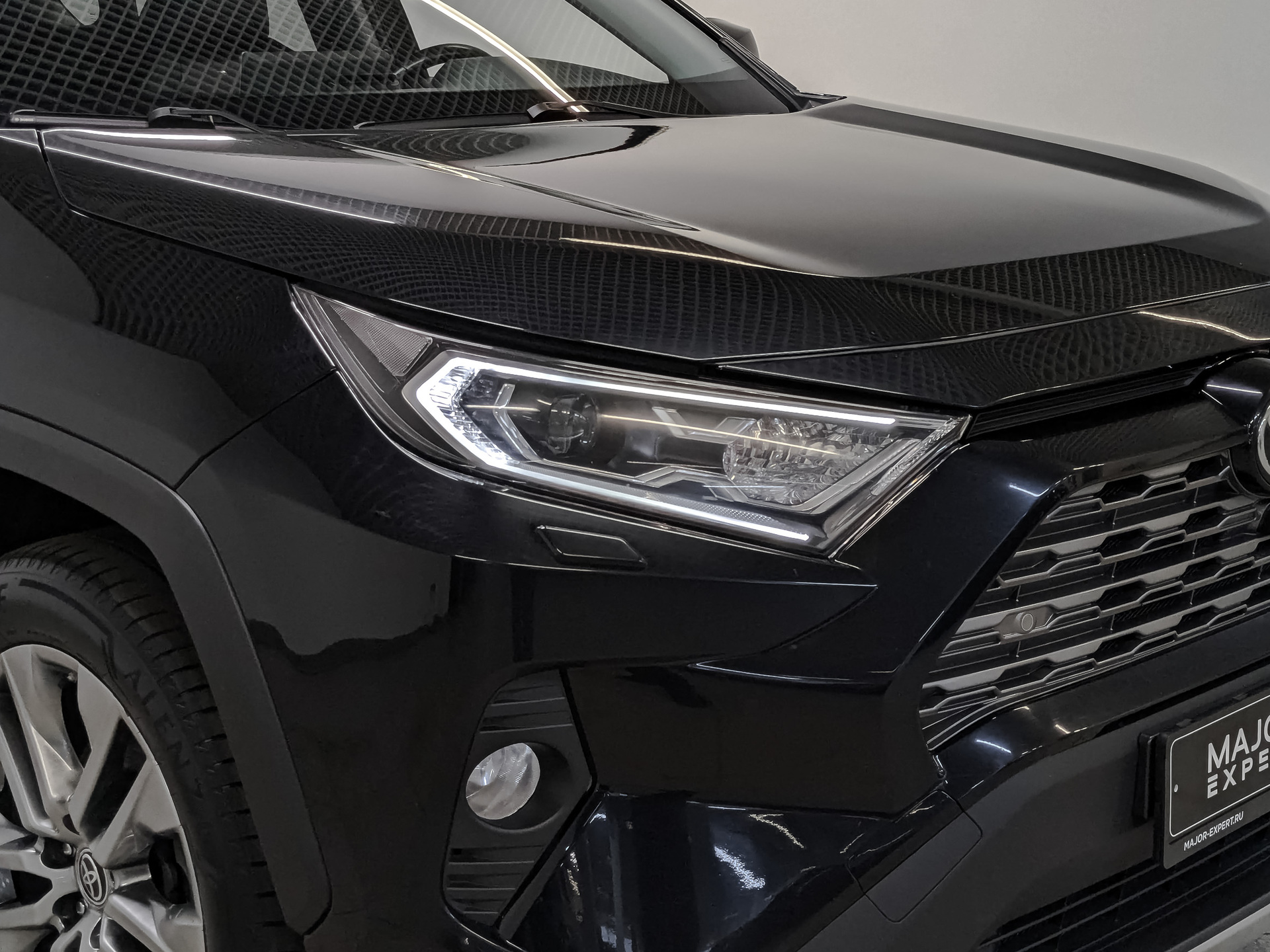 TOYOTA Rav-4 2.00 (149 л.с), автомат, 2022, пробег 90 558 км